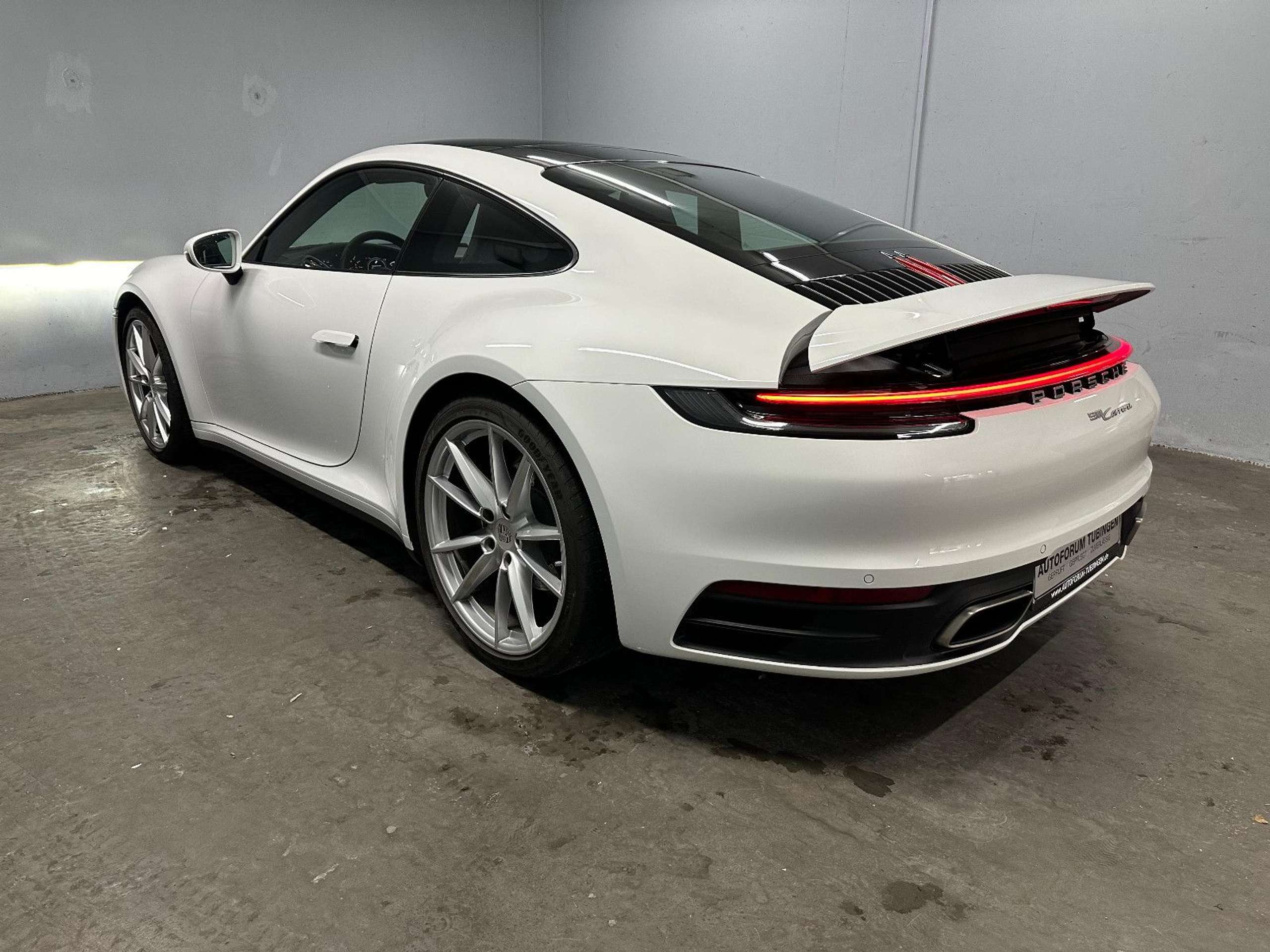 Porsche - 992