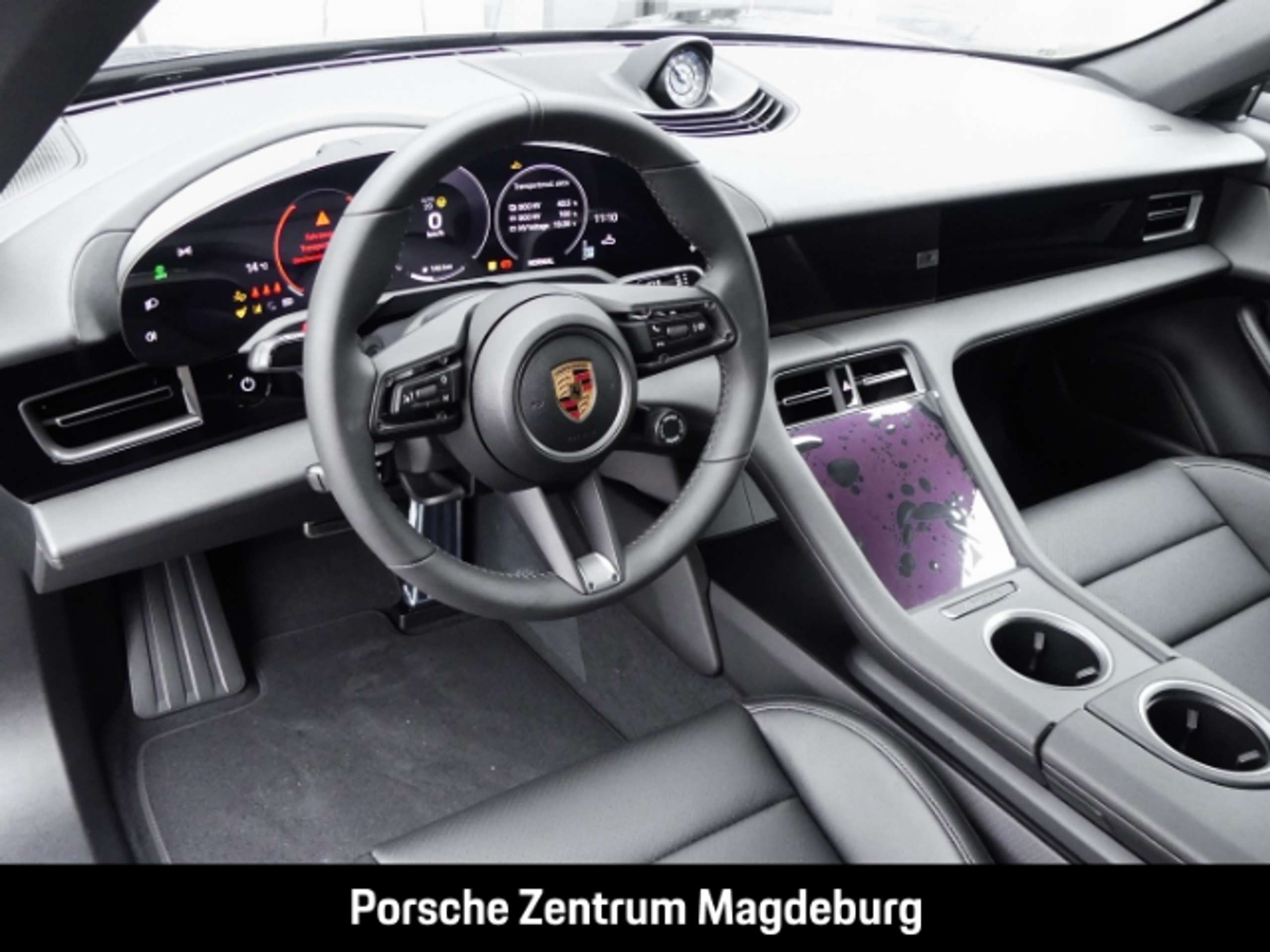 Porsche - Taycan