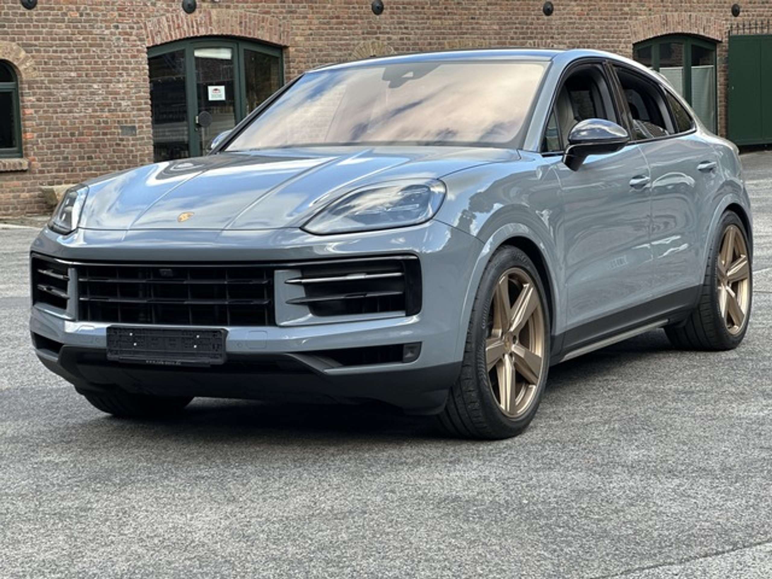 Porsche - Cayenne