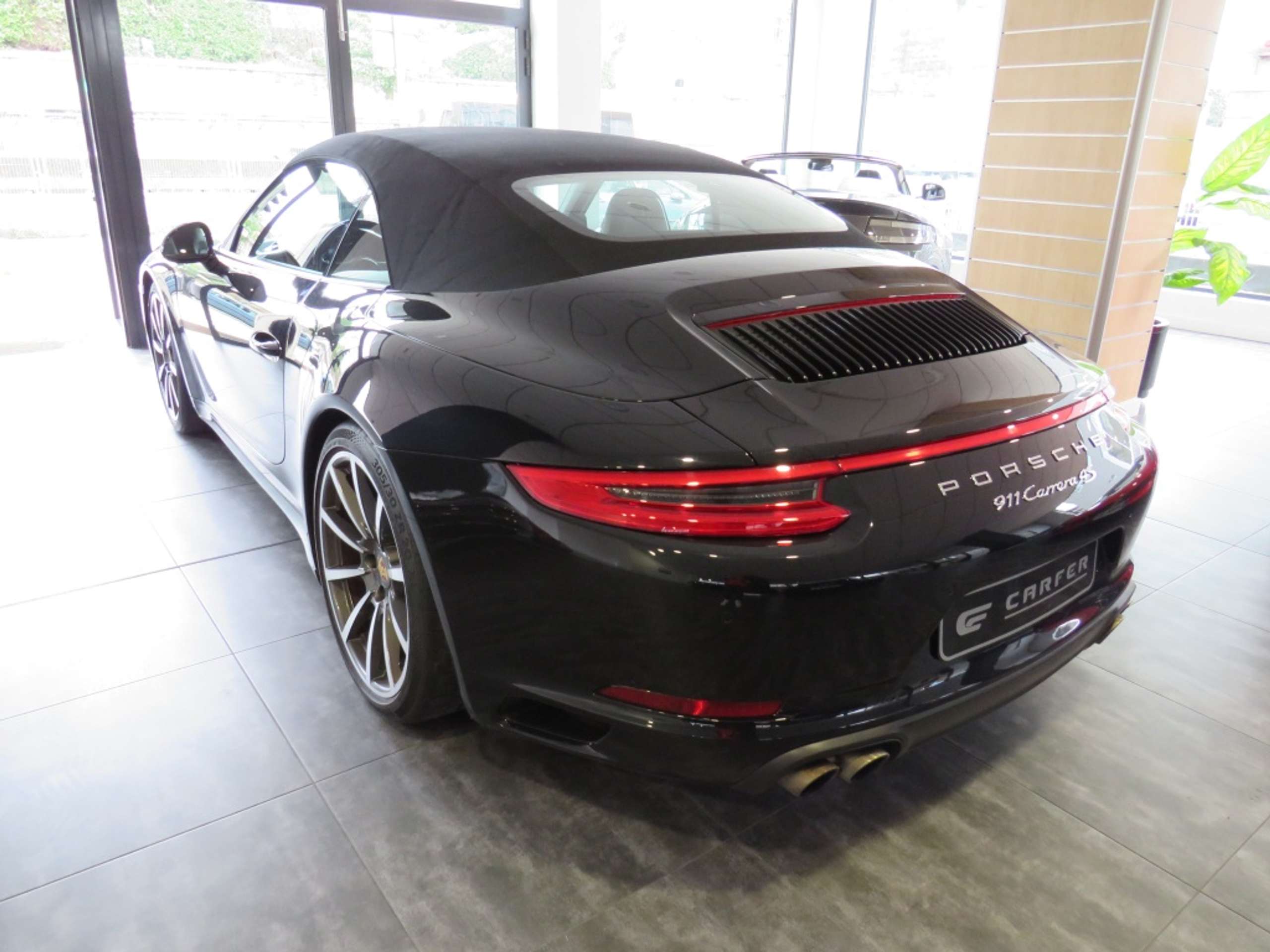 Porsche - 991