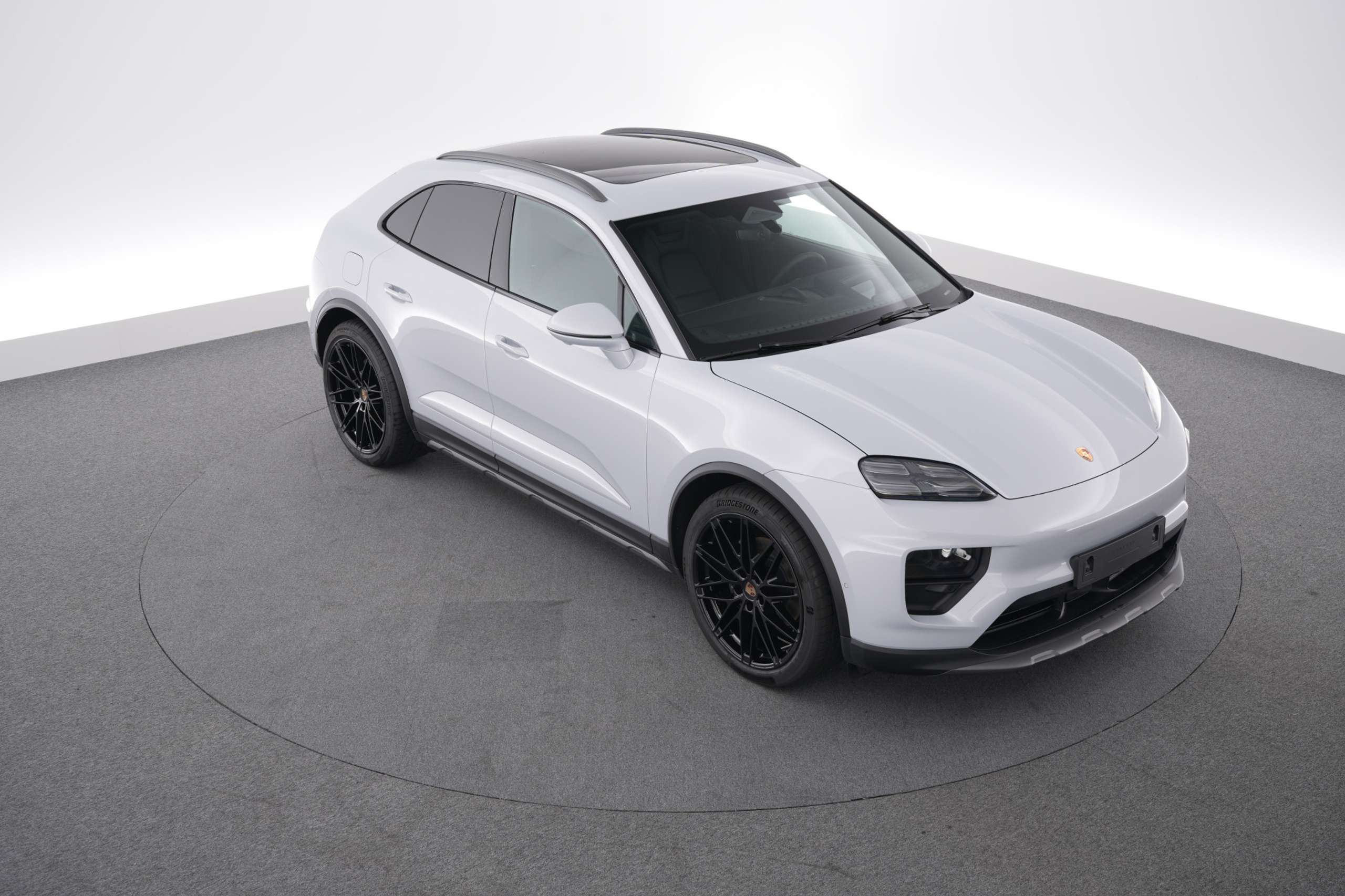 Porsche - Macan