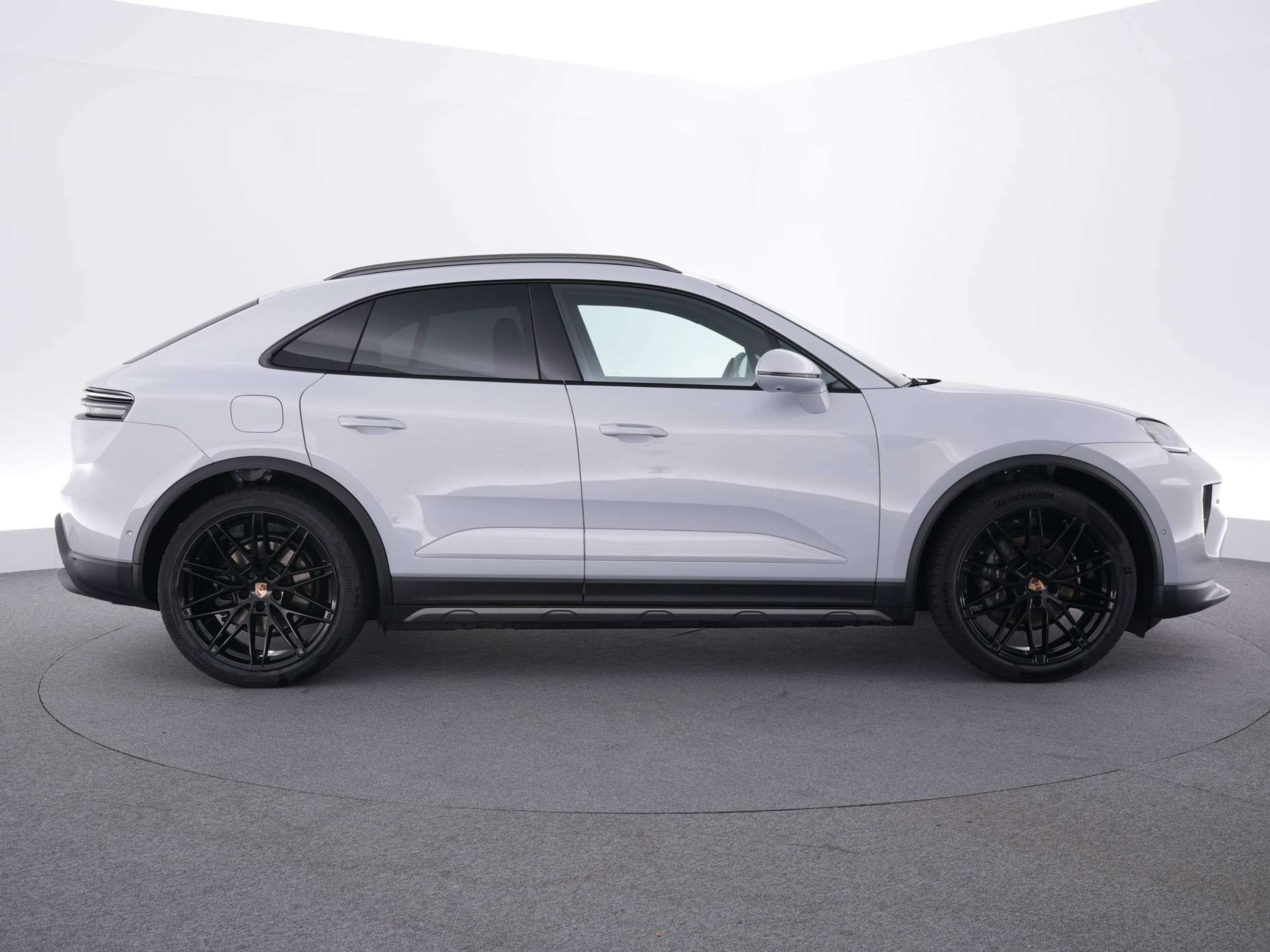 Porsche - Macan