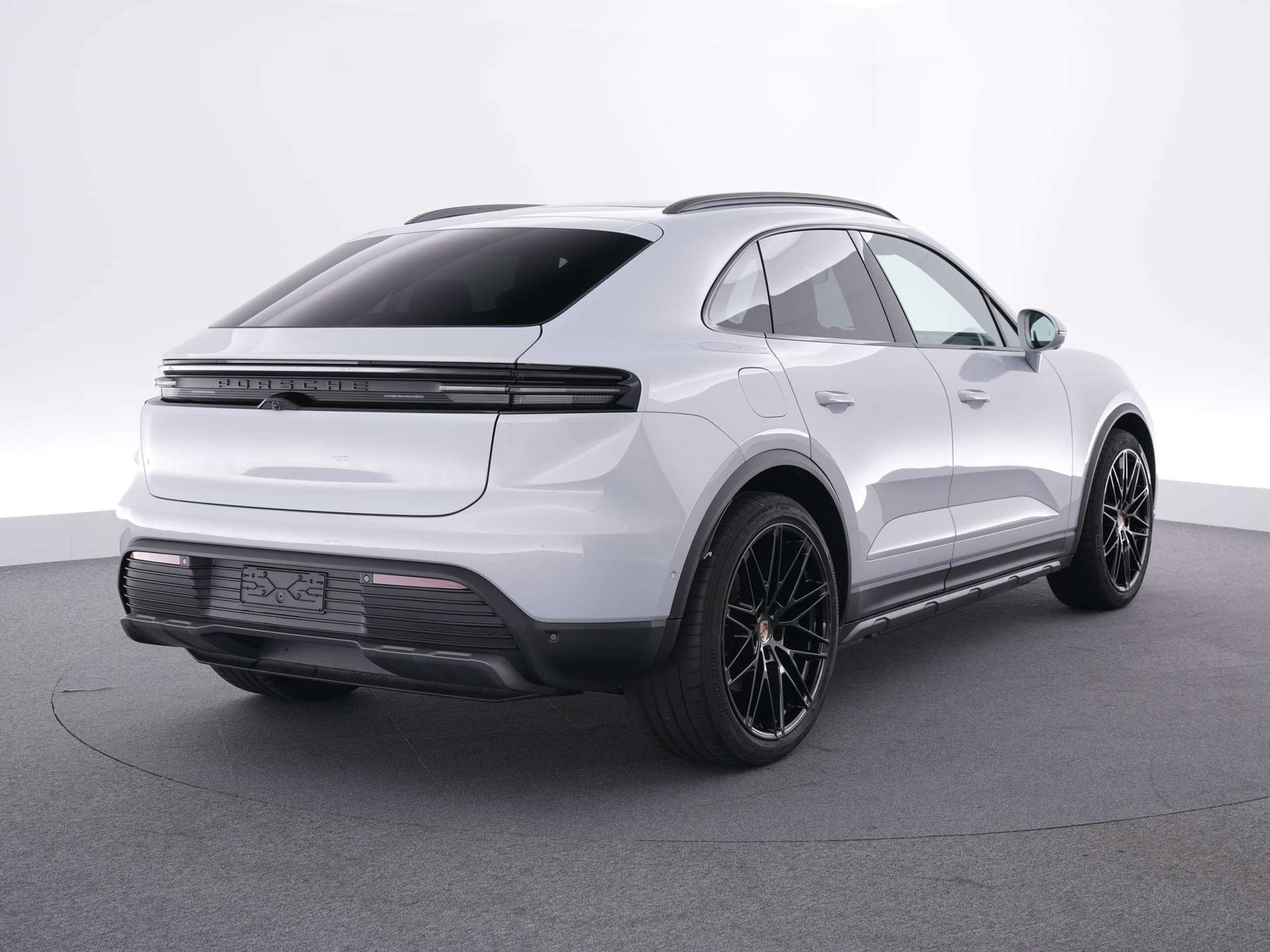 Porsche - Macan