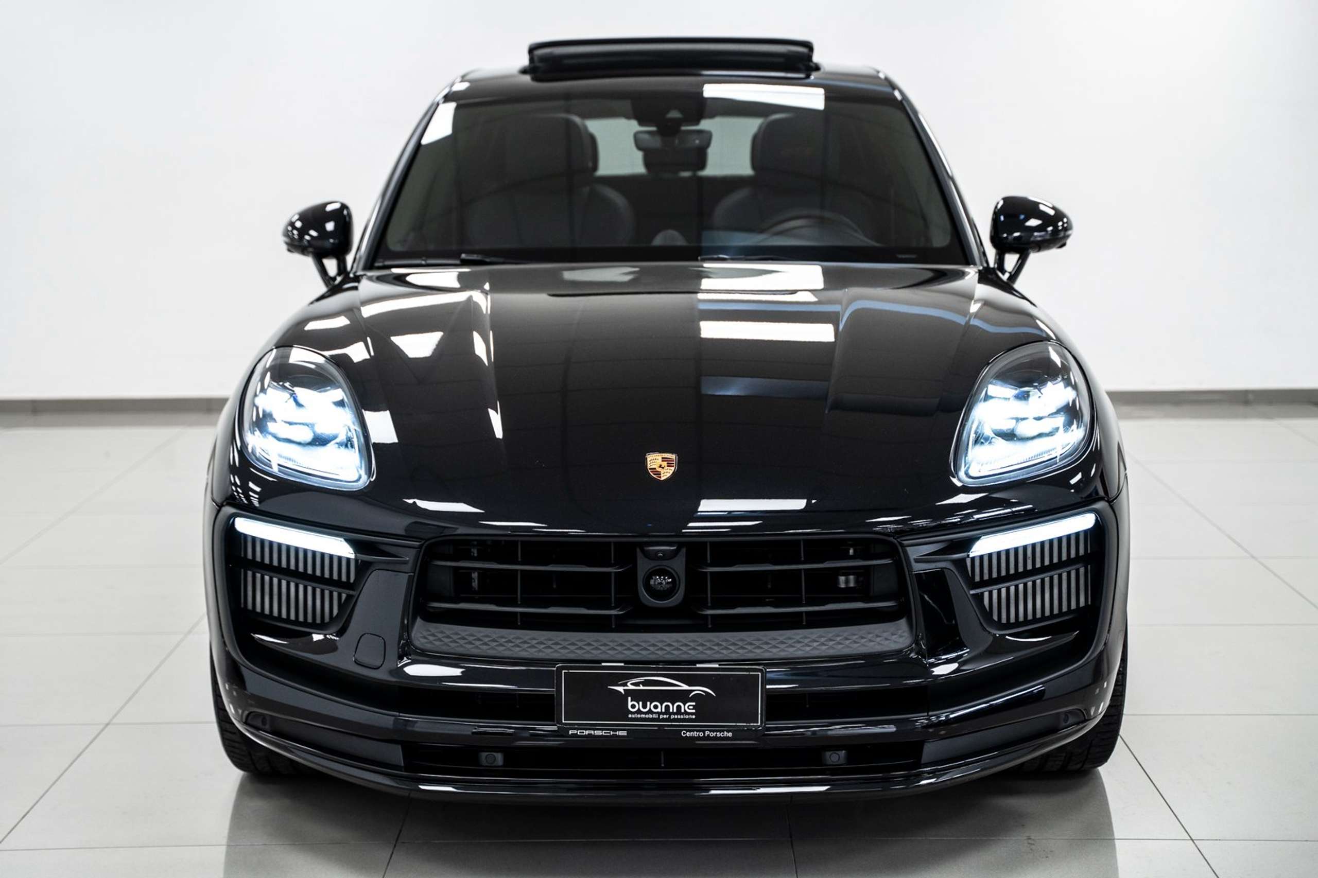 Porsche - Macan