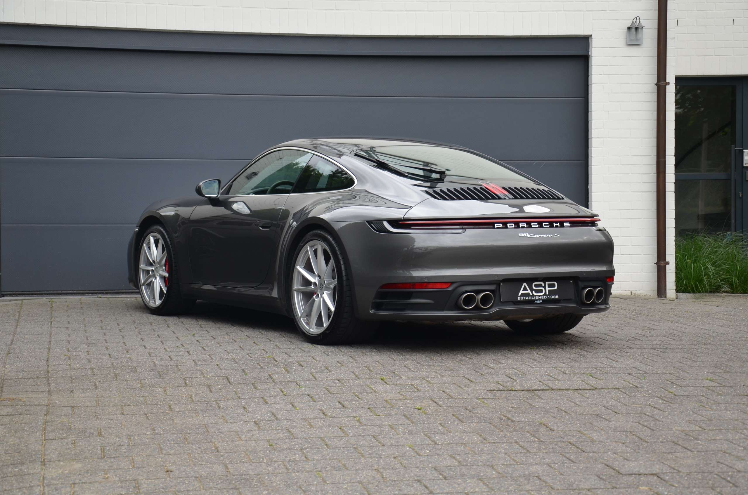 Porsche - 992