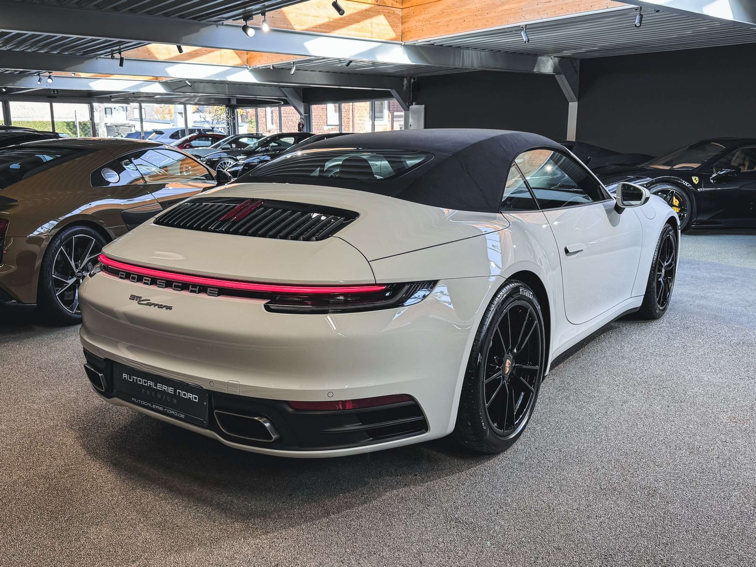 Porsche - 992