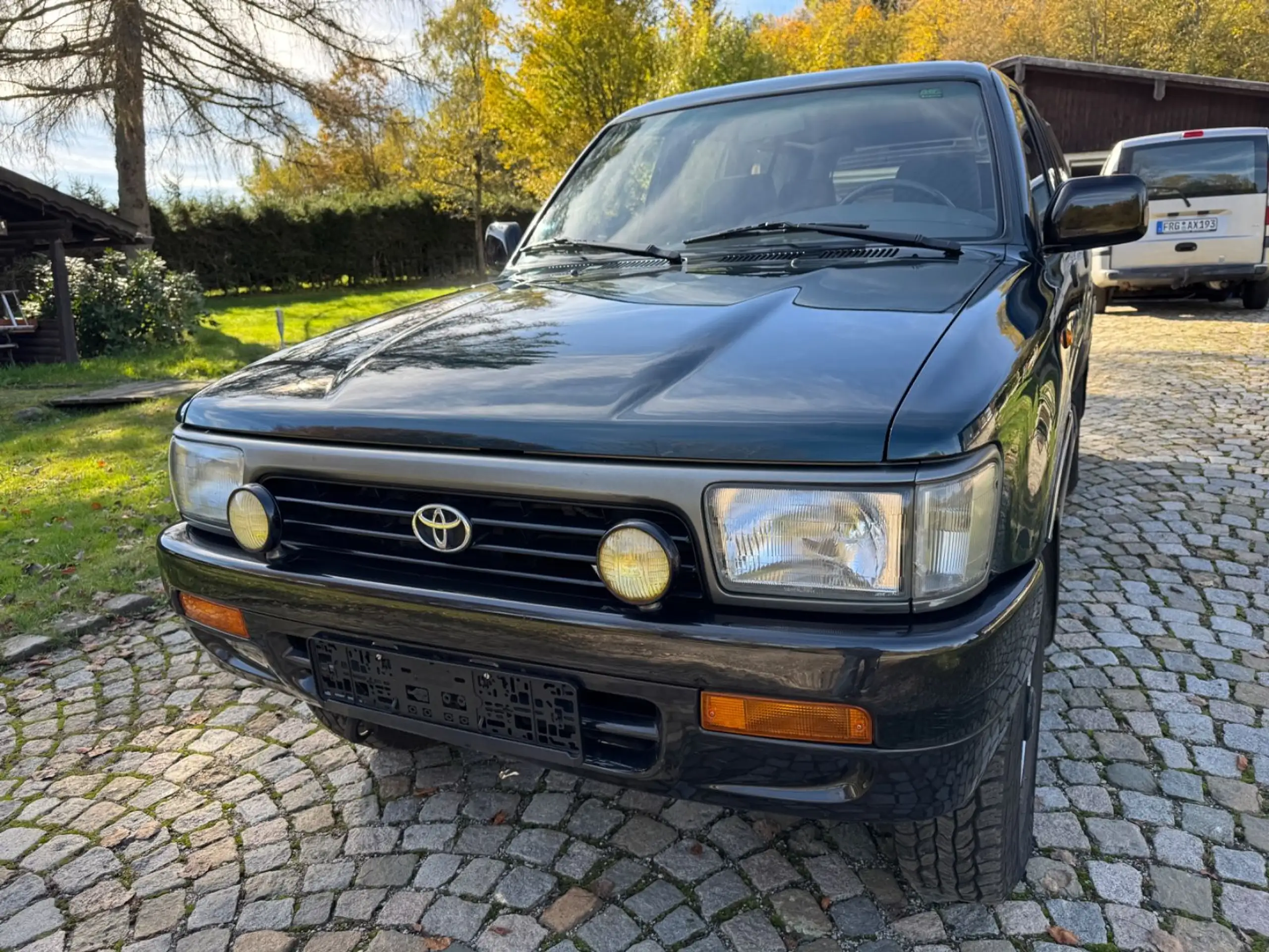 Toyota - 4-Runner