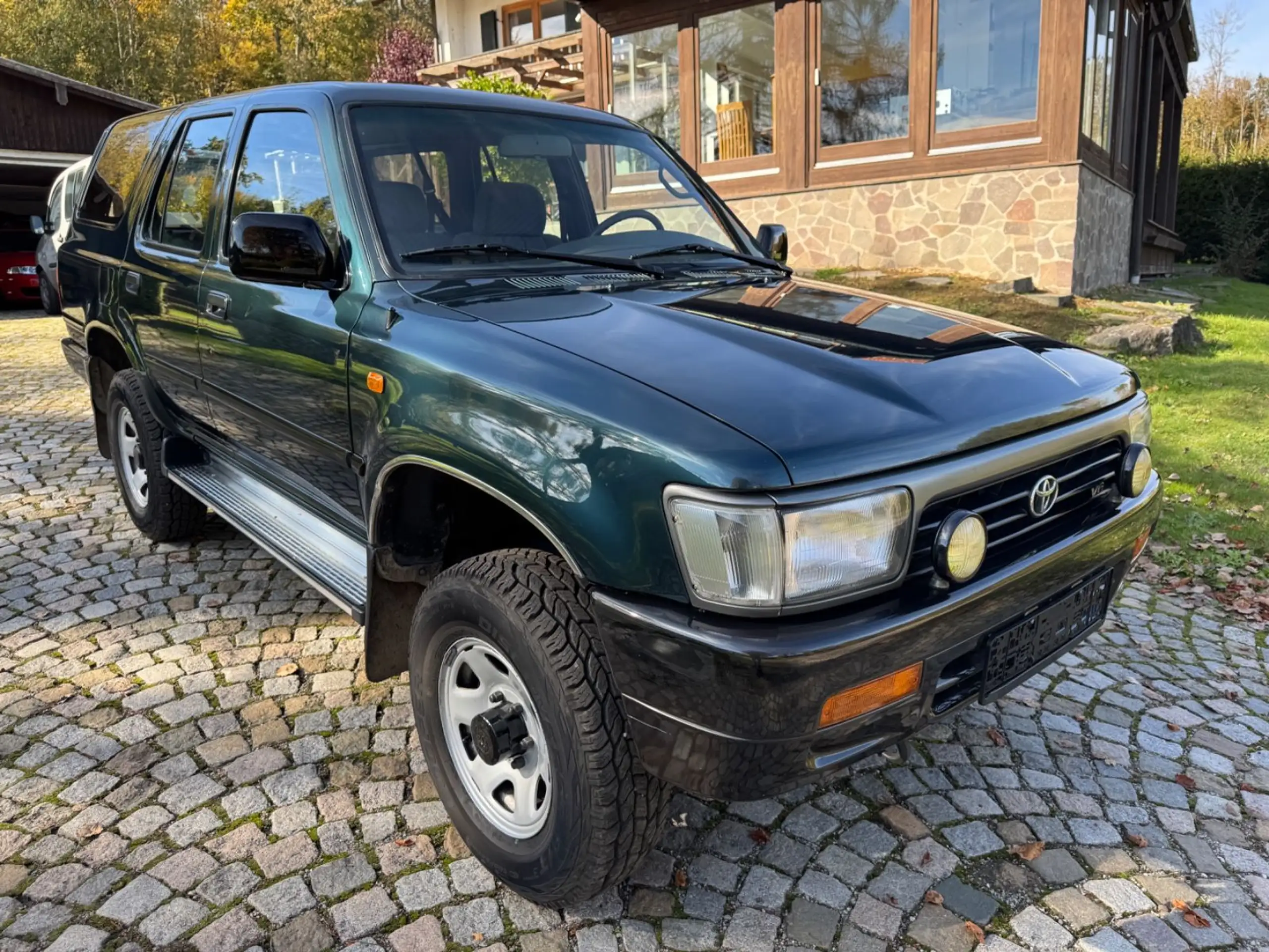 Toyota - 4-Runner