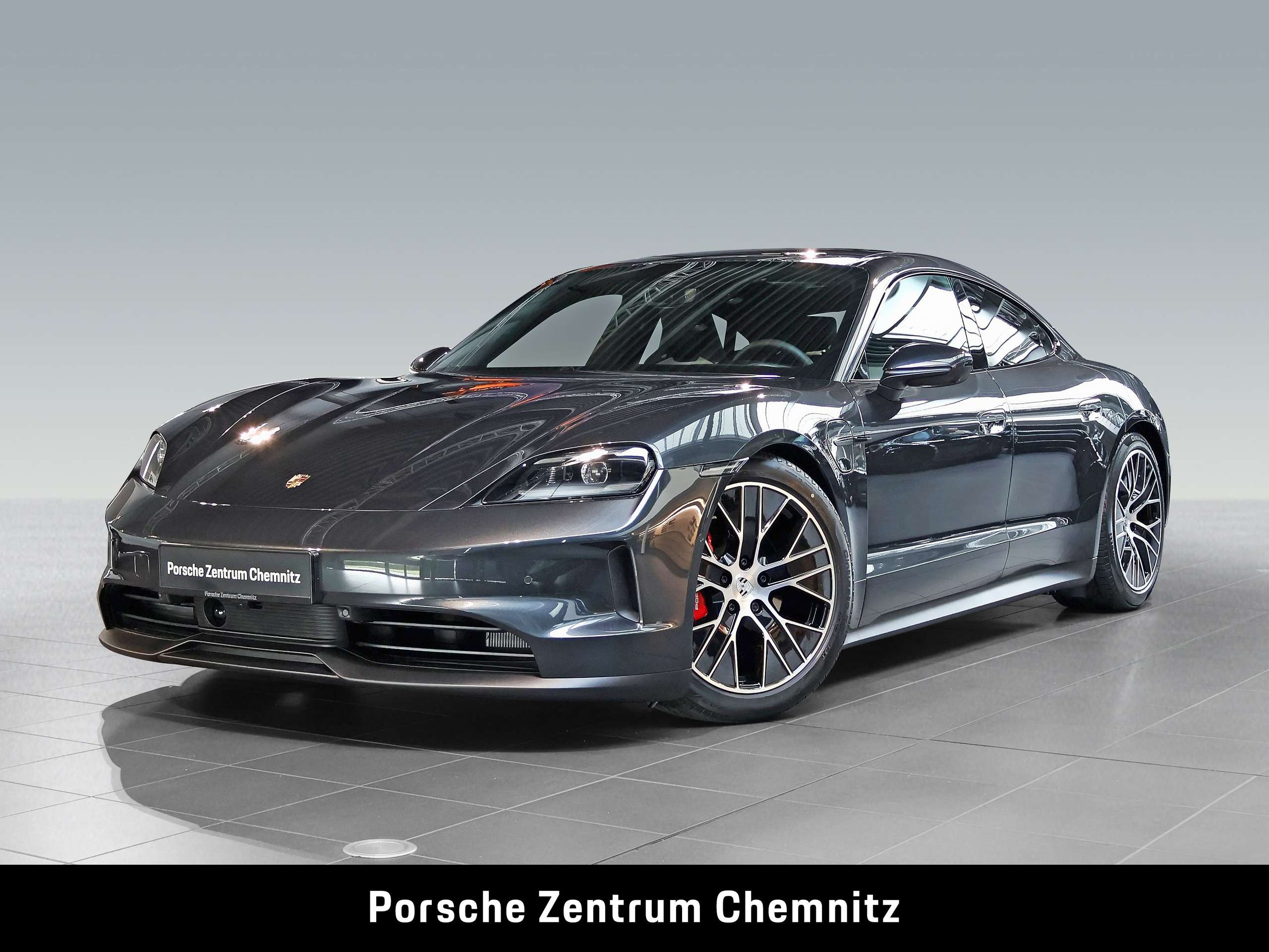 Porsche Taycan 2024