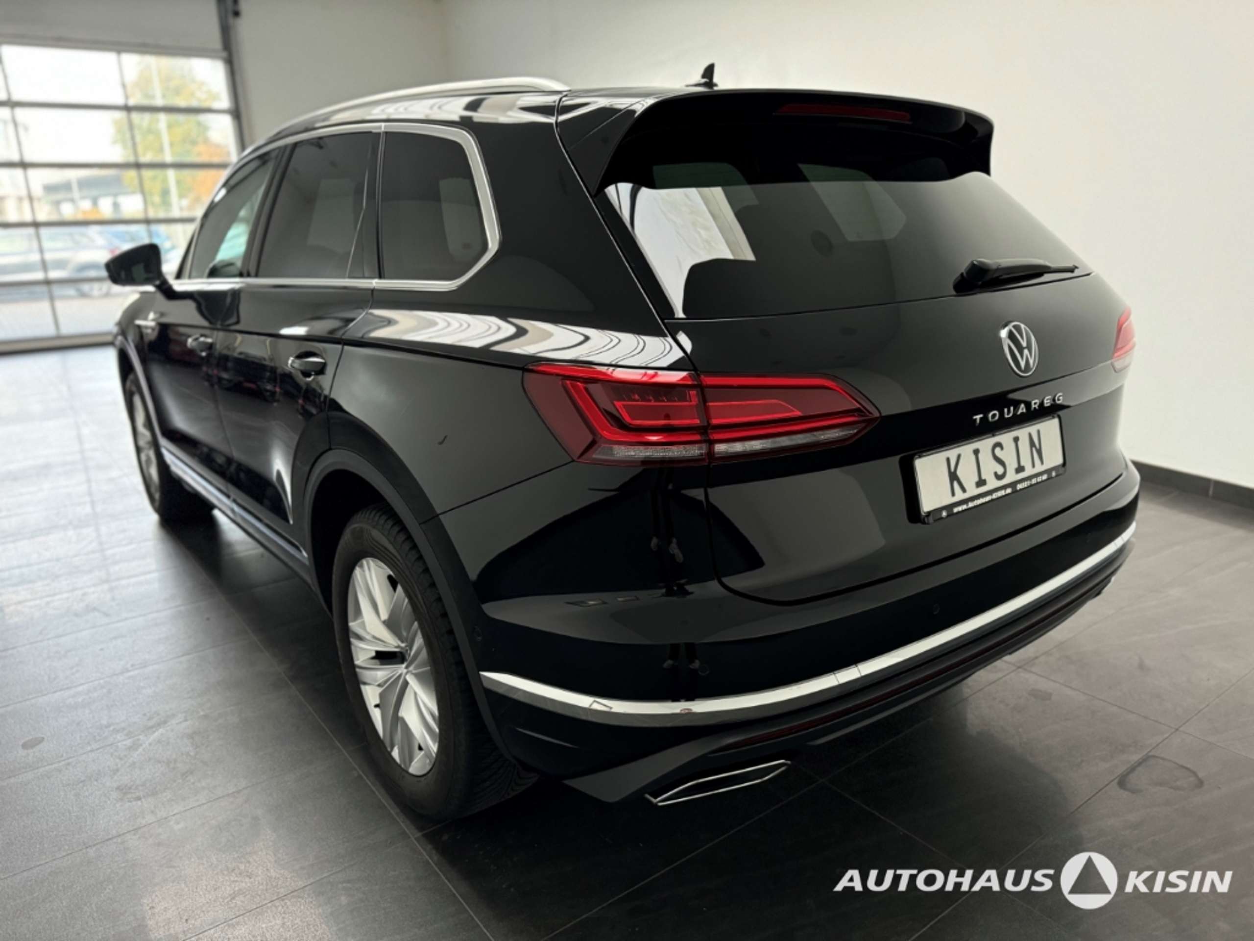 Volkswagen - Touareg