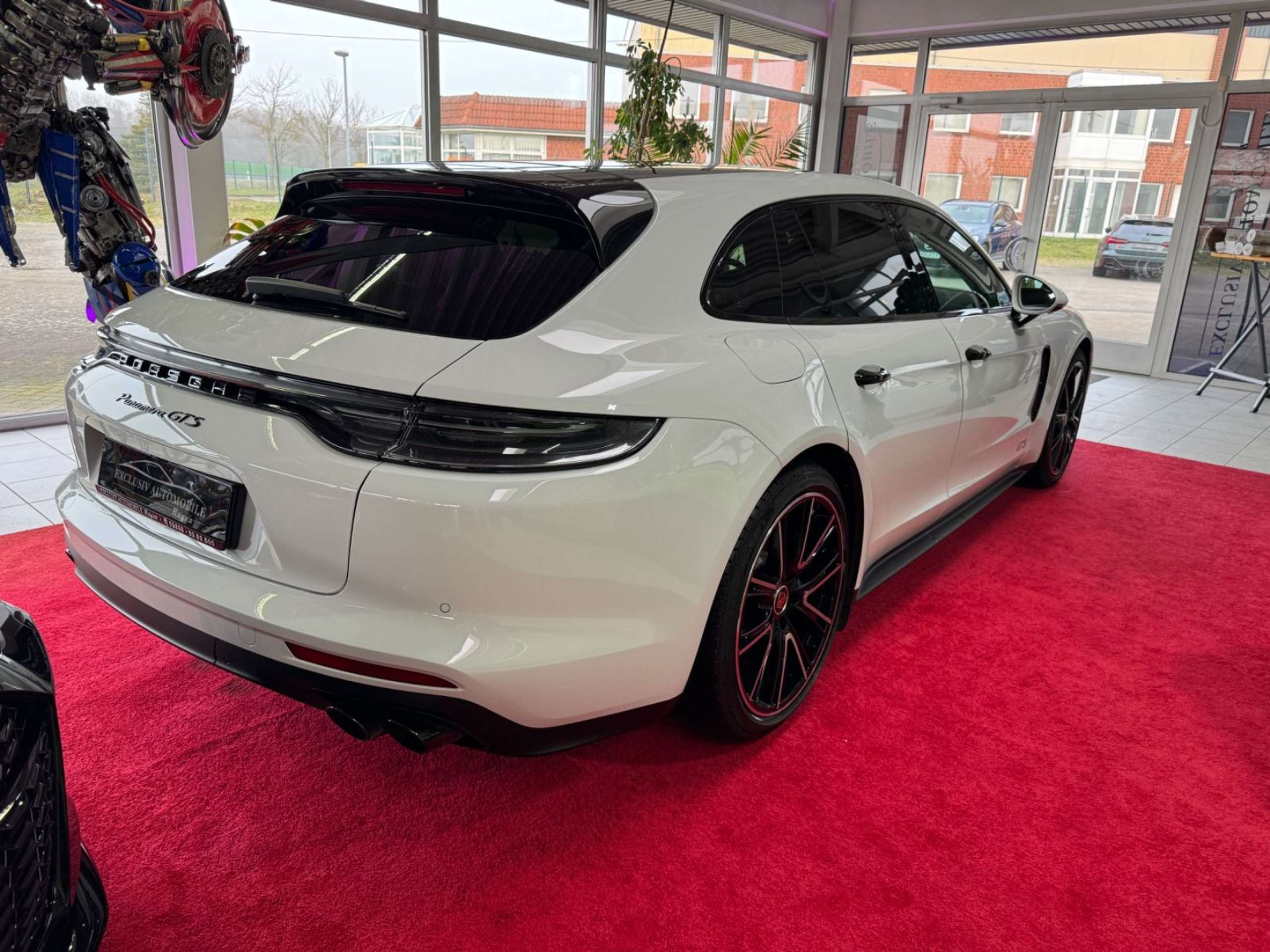 Porsche - Panamera