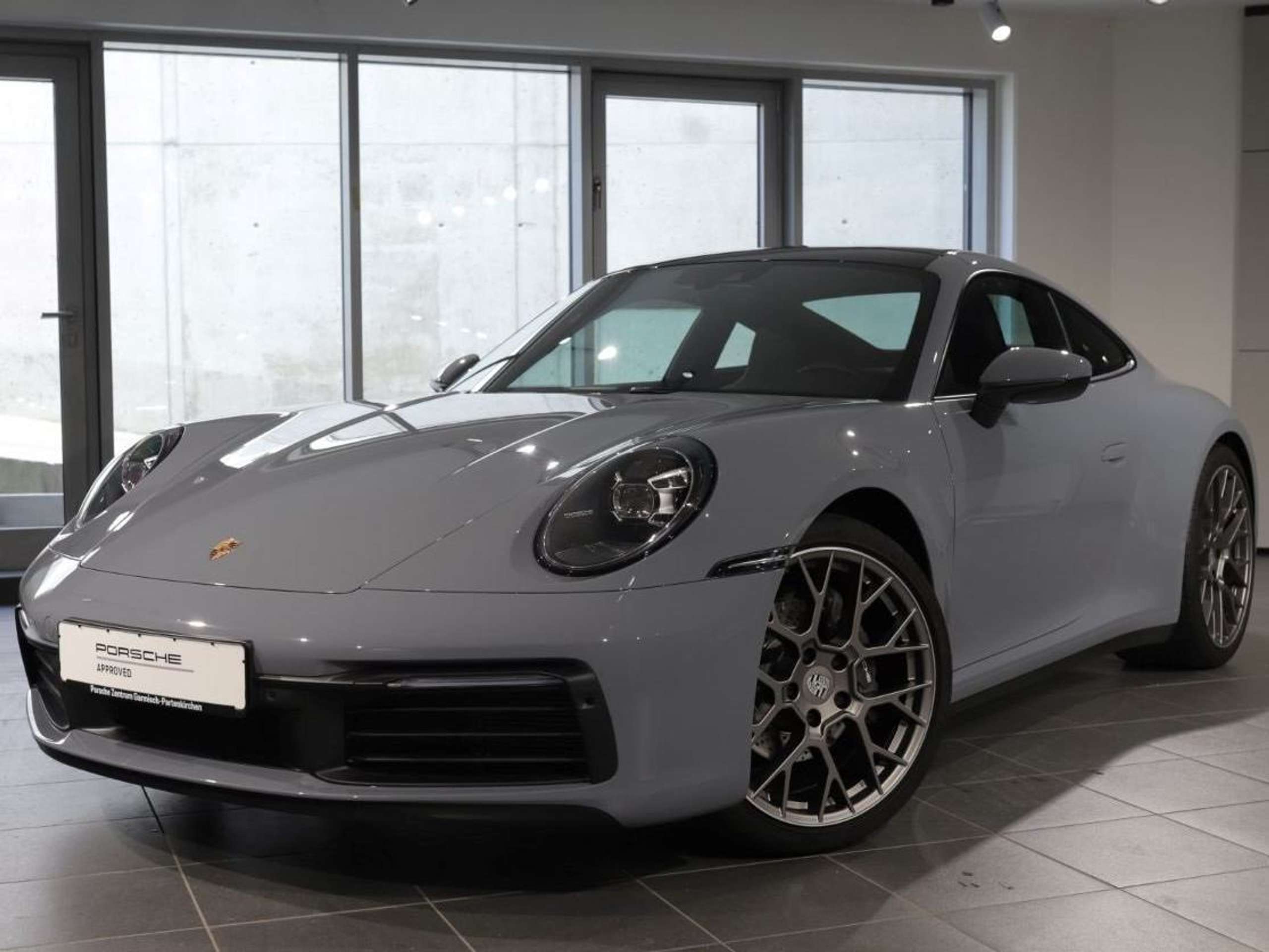 Porsche 992 2023