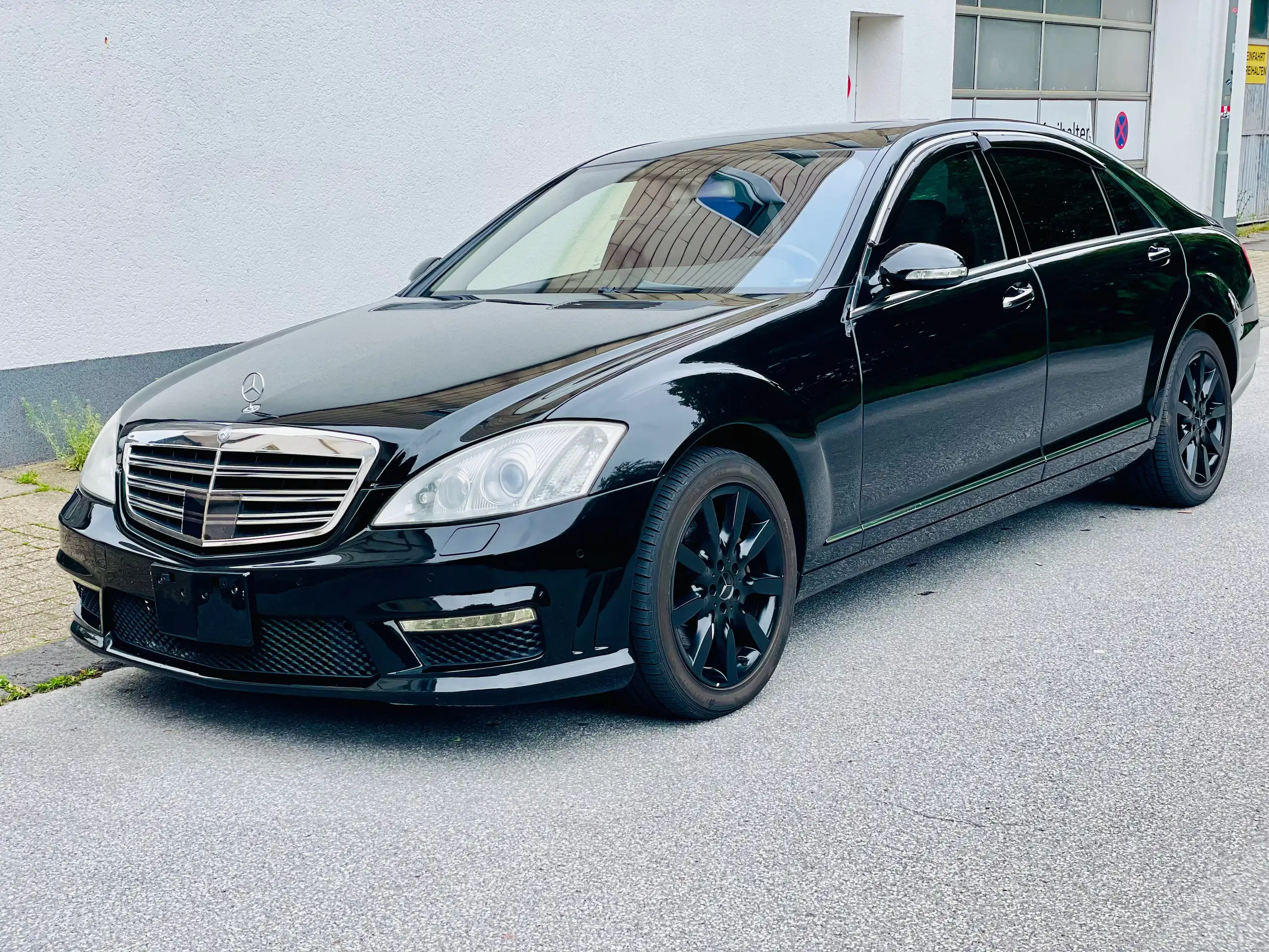 Mercedes-Benz - S 500