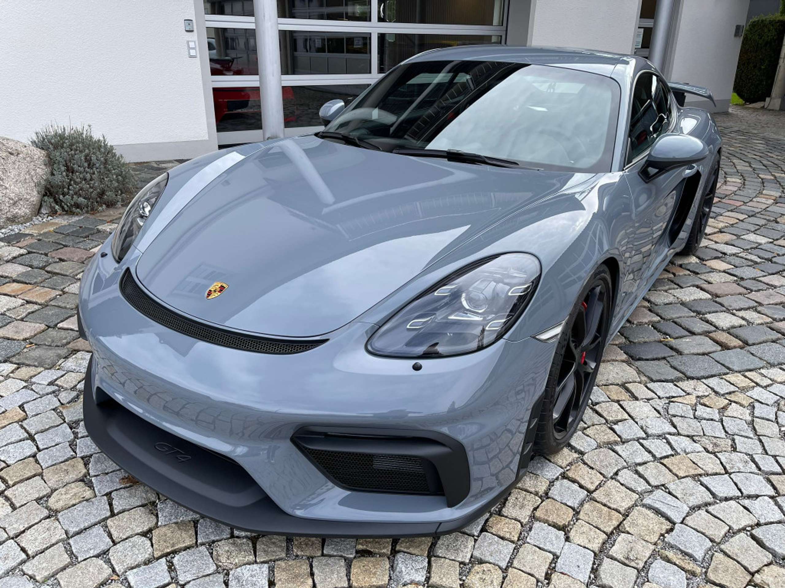 Porsche - Cayman