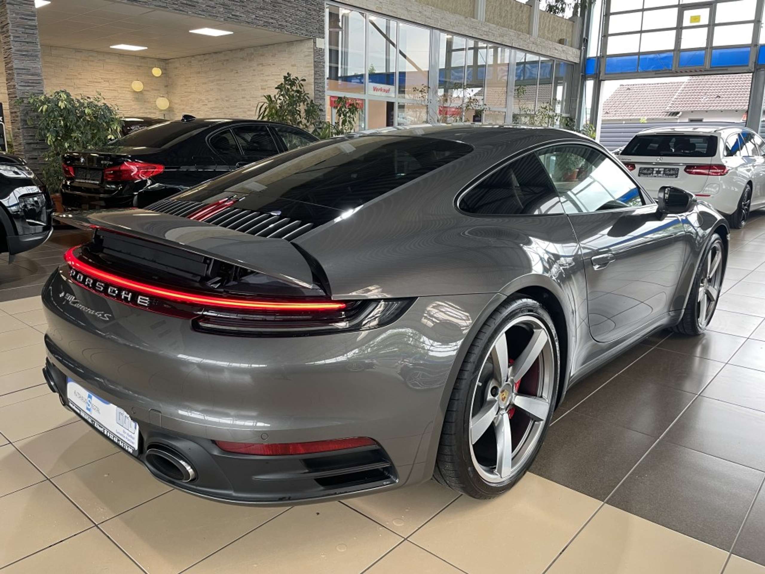 Porsche - 992