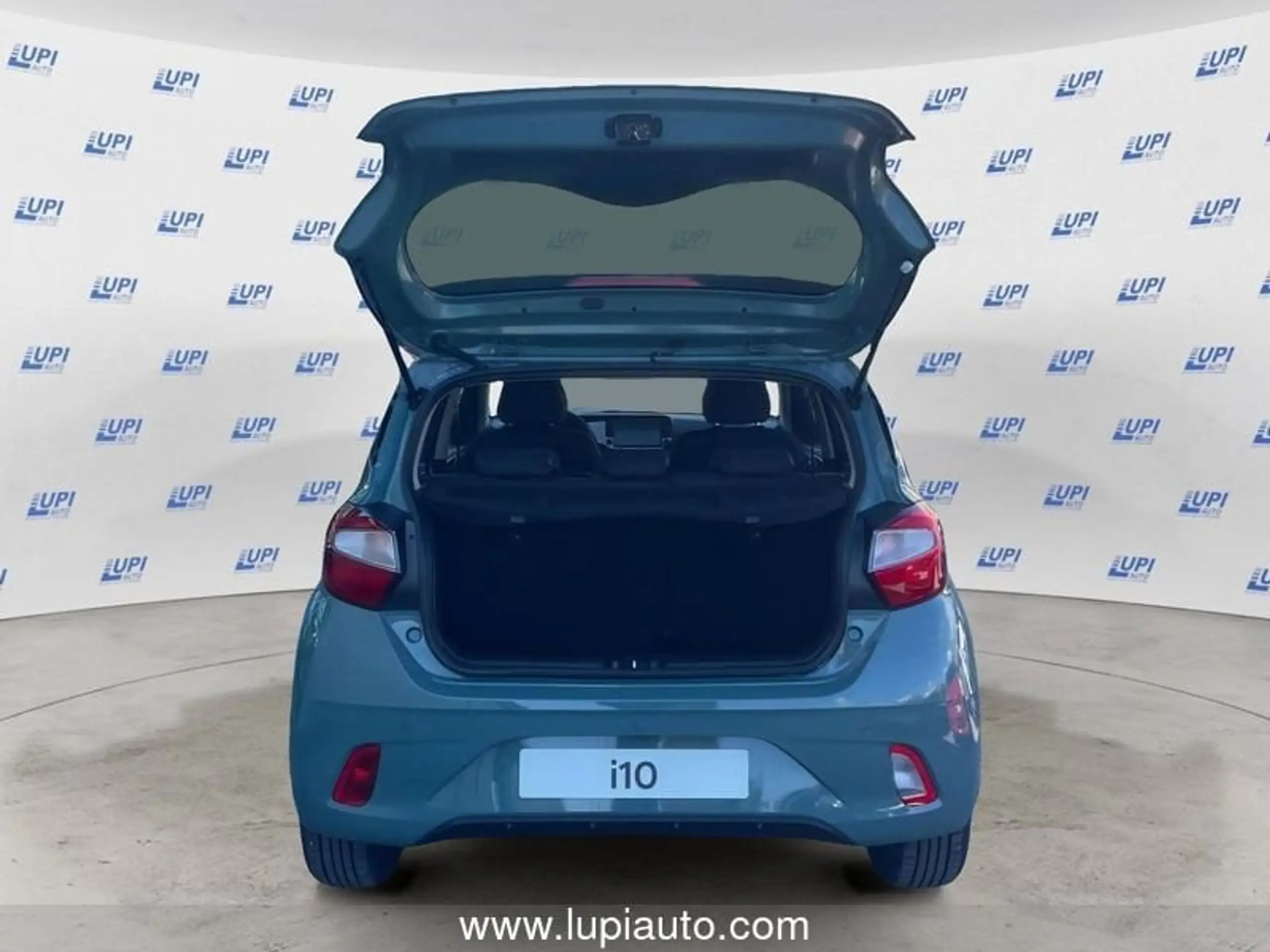 Hyundai - i10