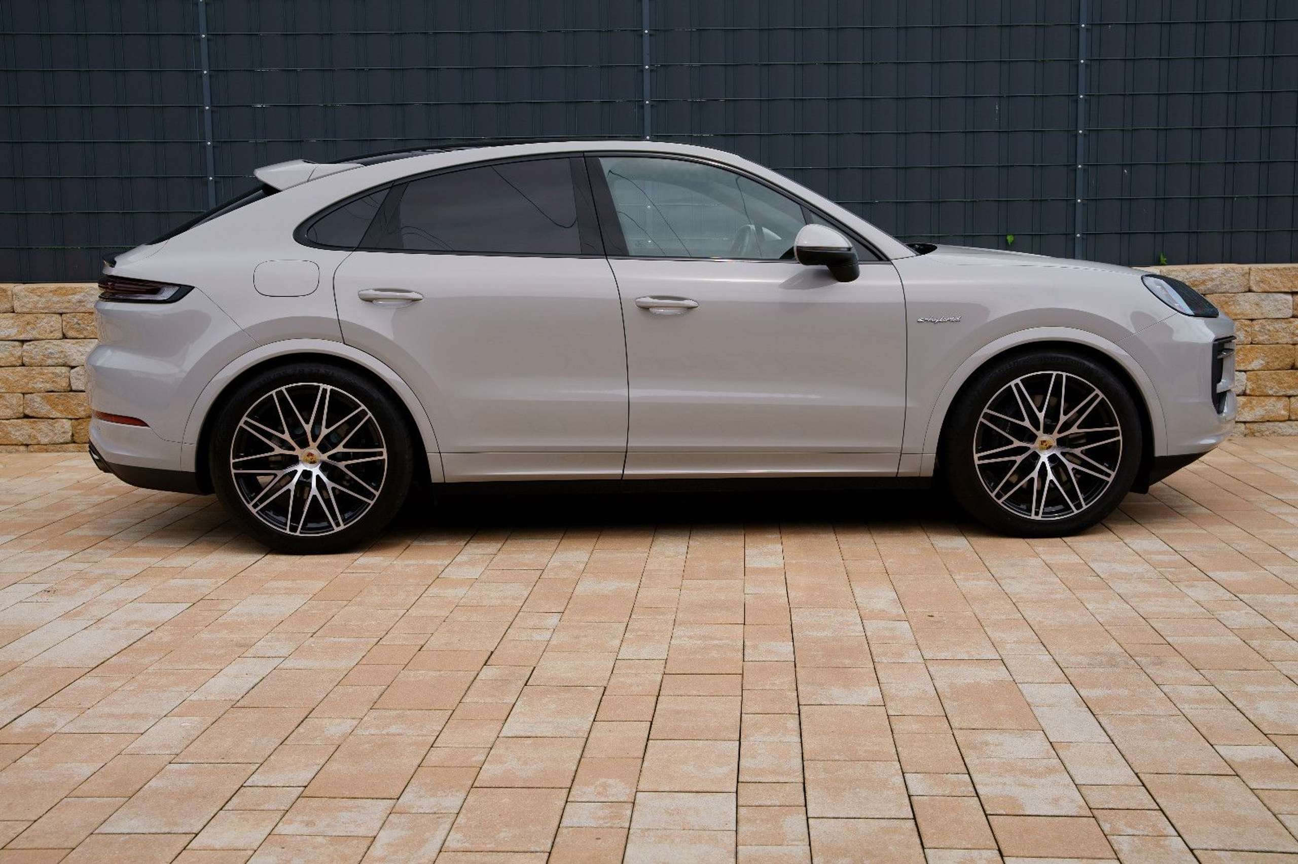 Porsche - Cayenne