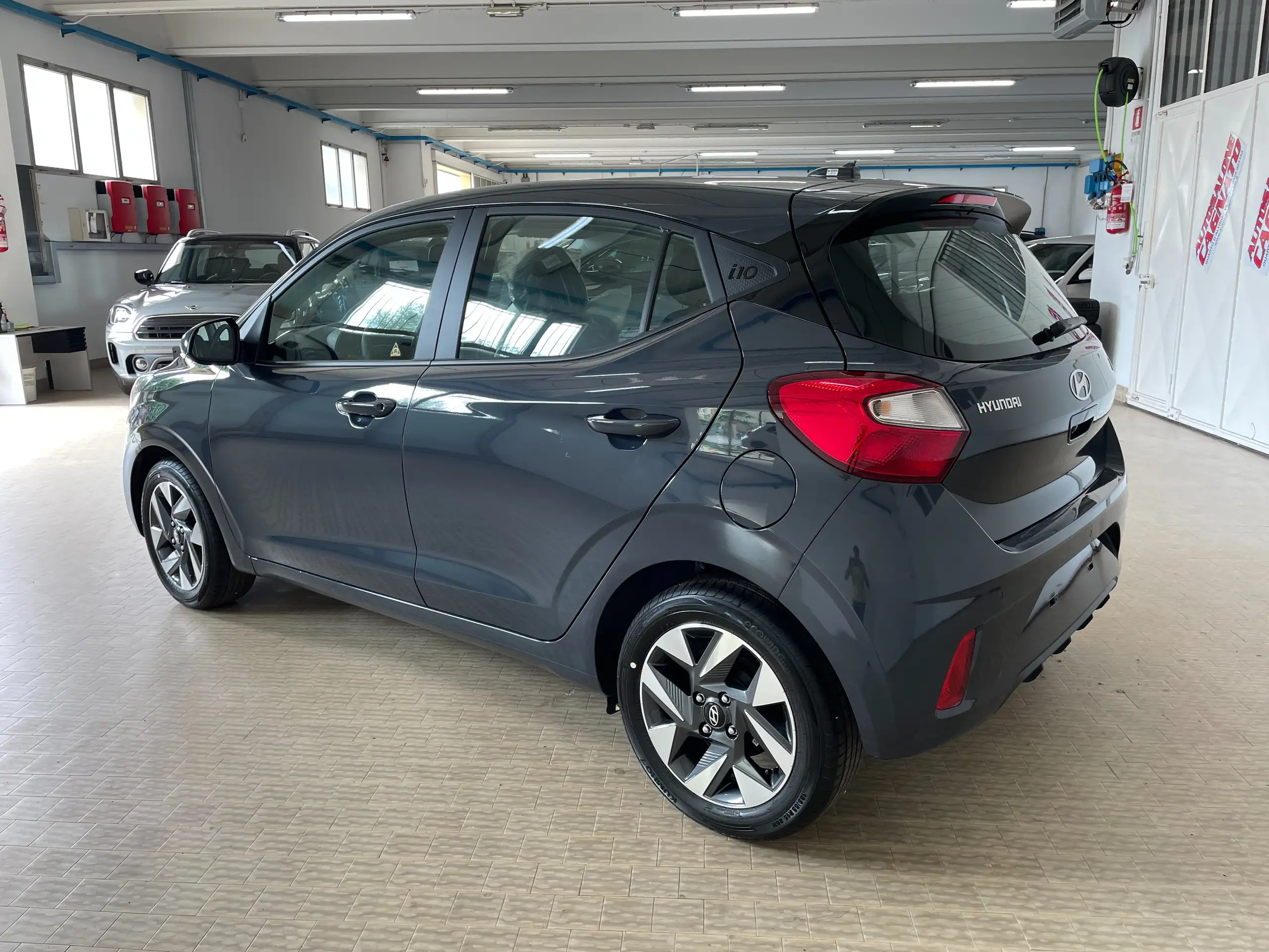 Hyundai - i10