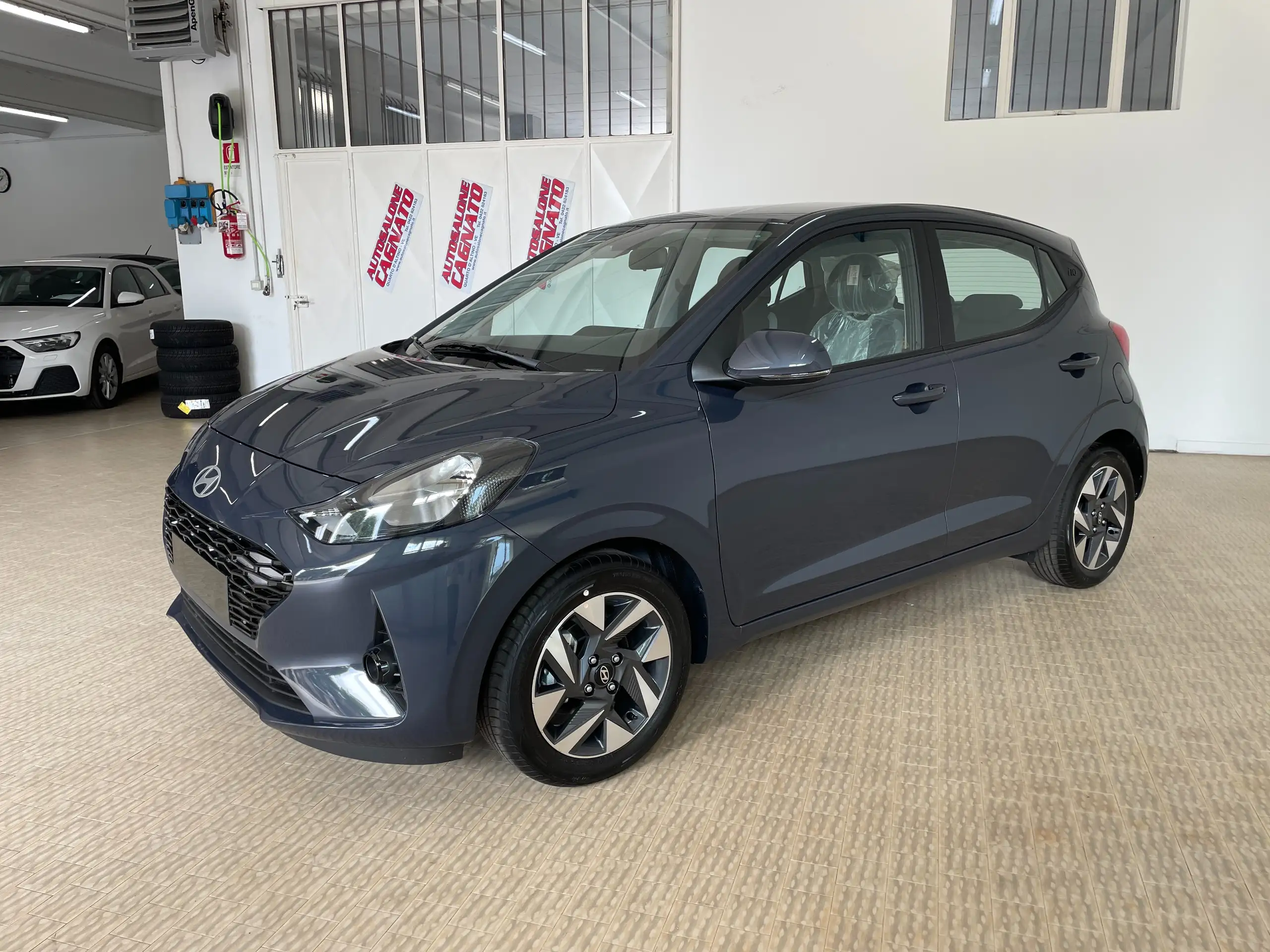 Hyundai - i10