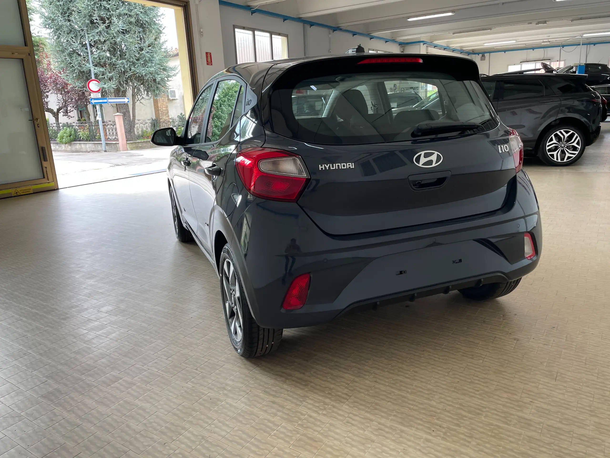 Hyundai - i10