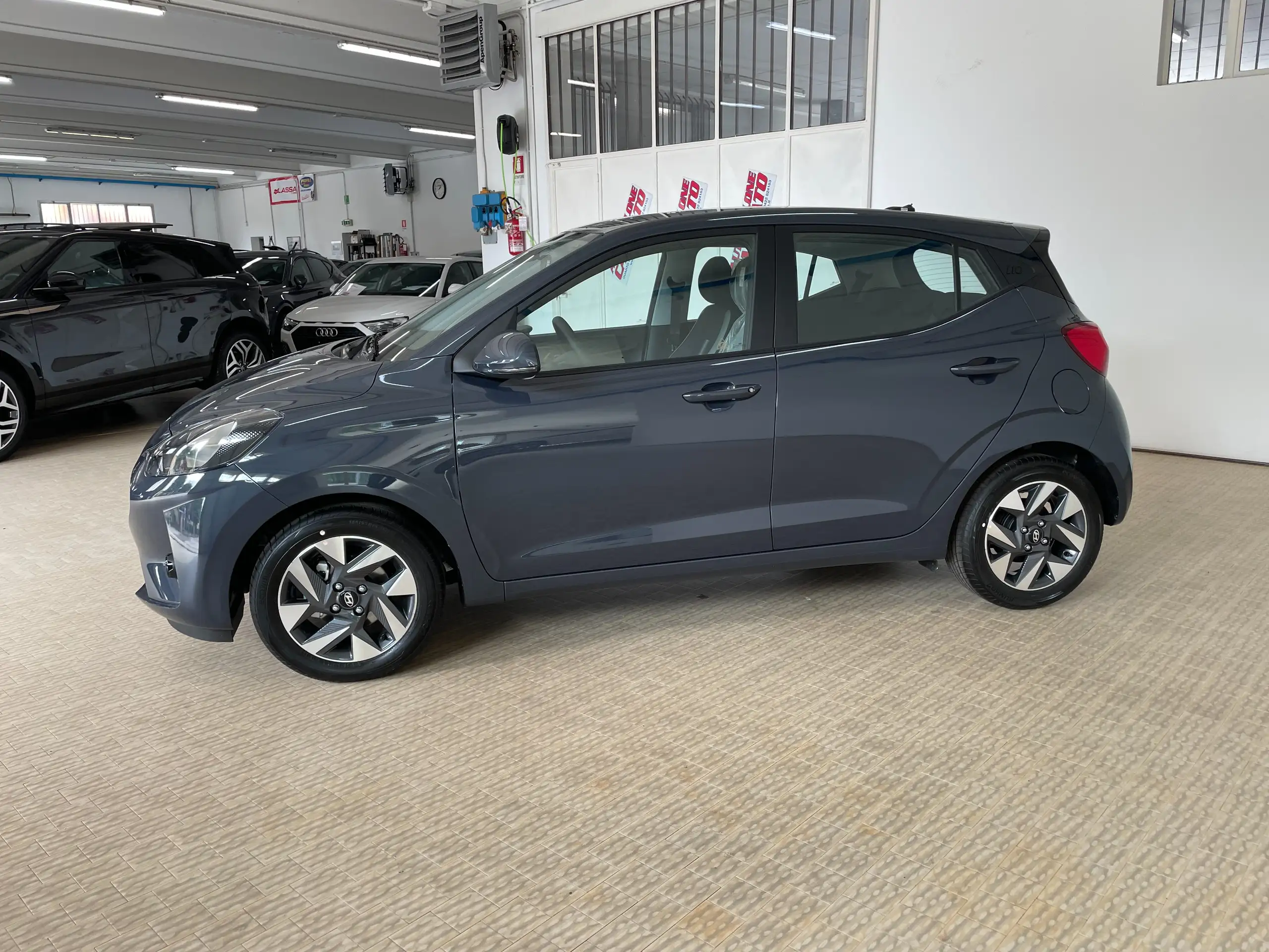 Hyundai - i10