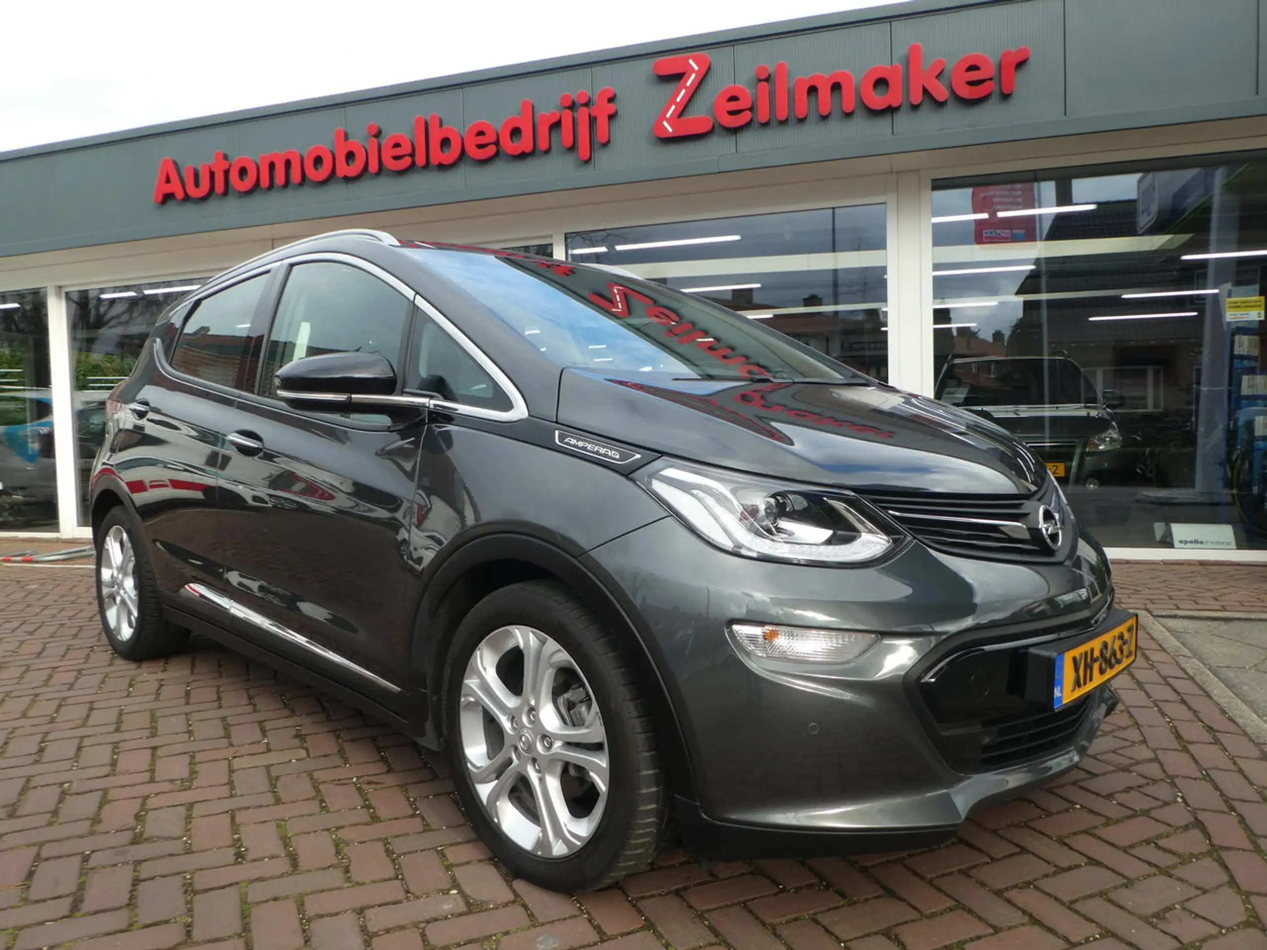 Opel - Ampera-E