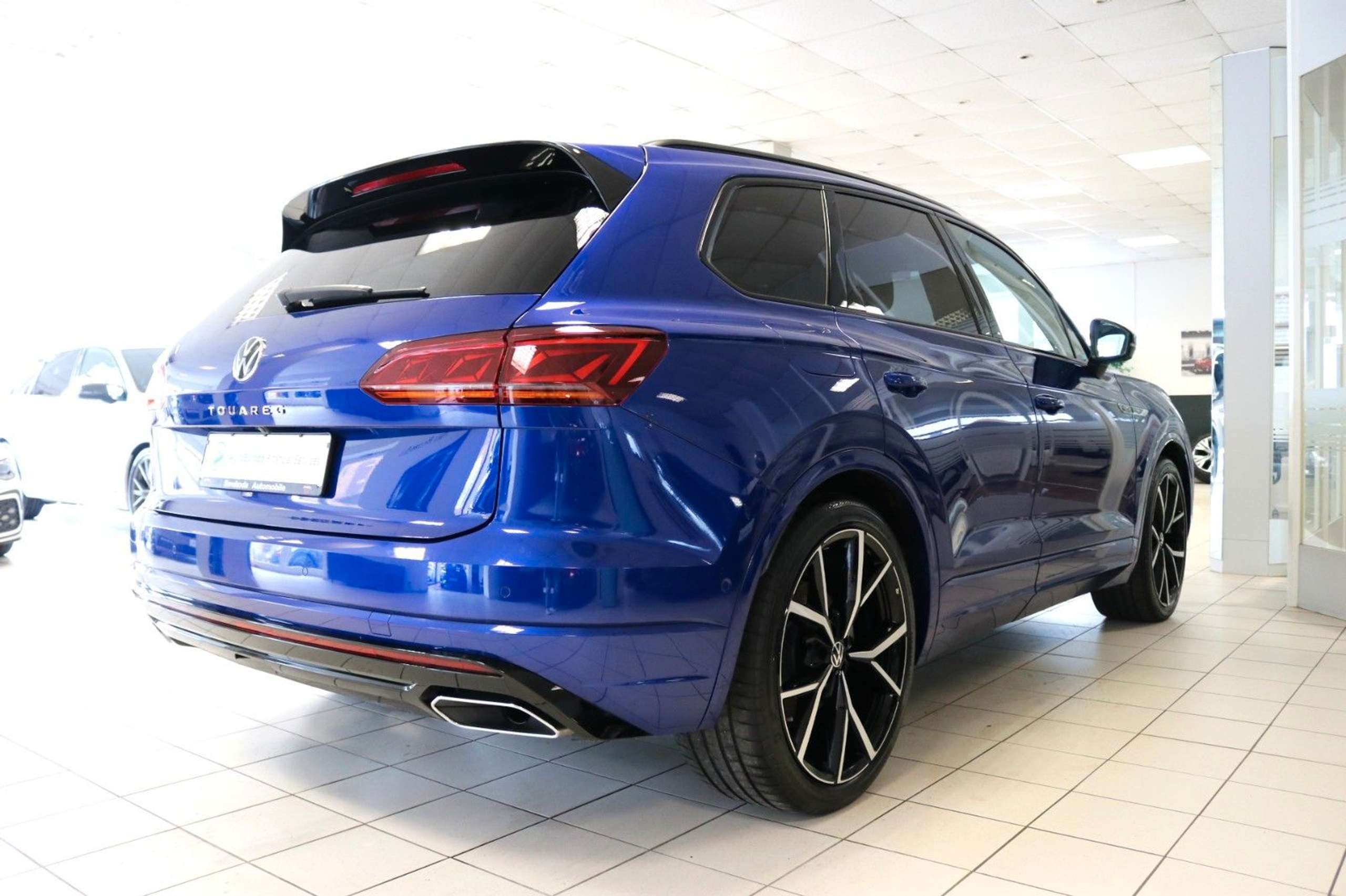 Volkswagen - Touareg