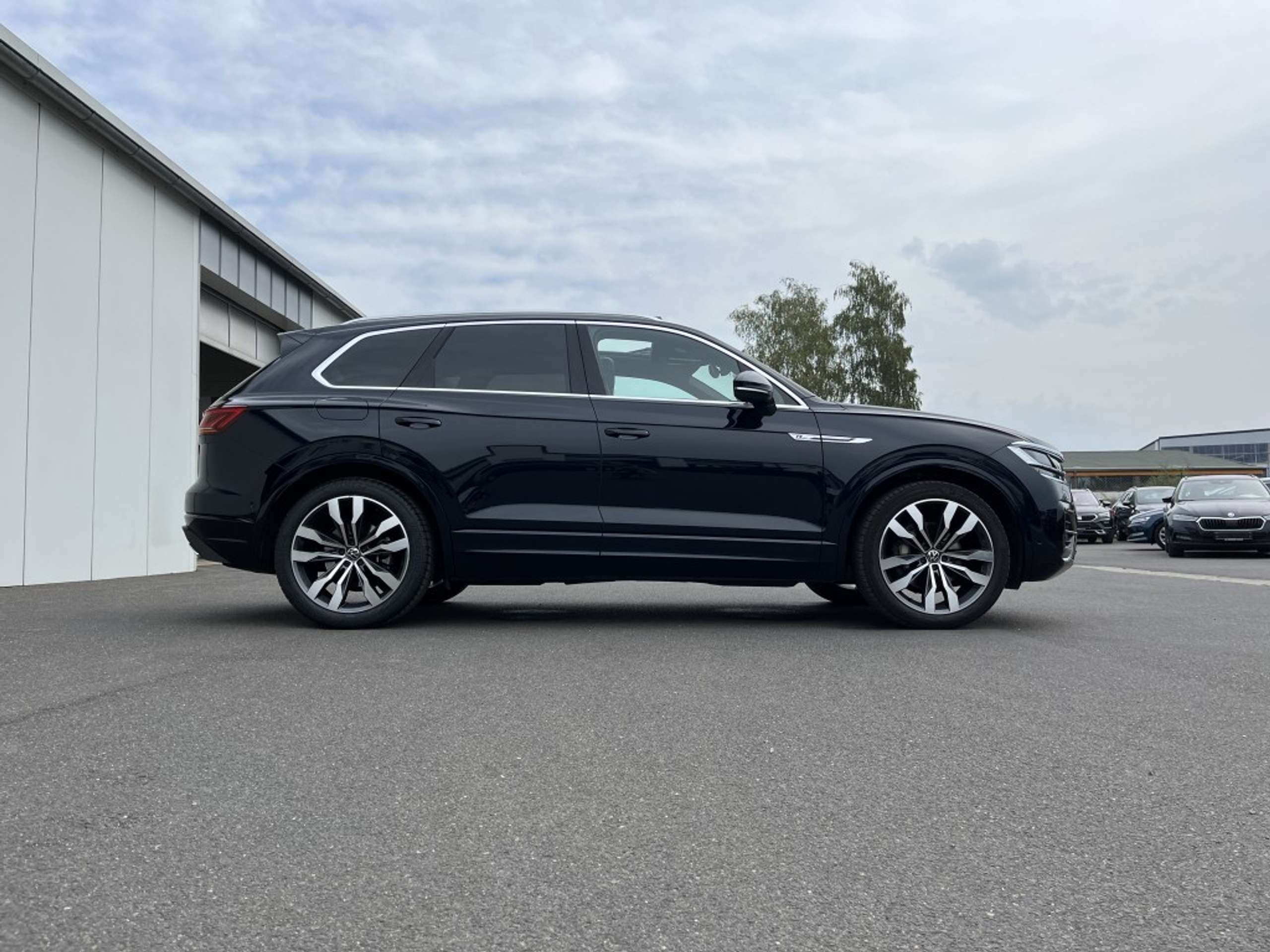 Volkswagen - Touareg