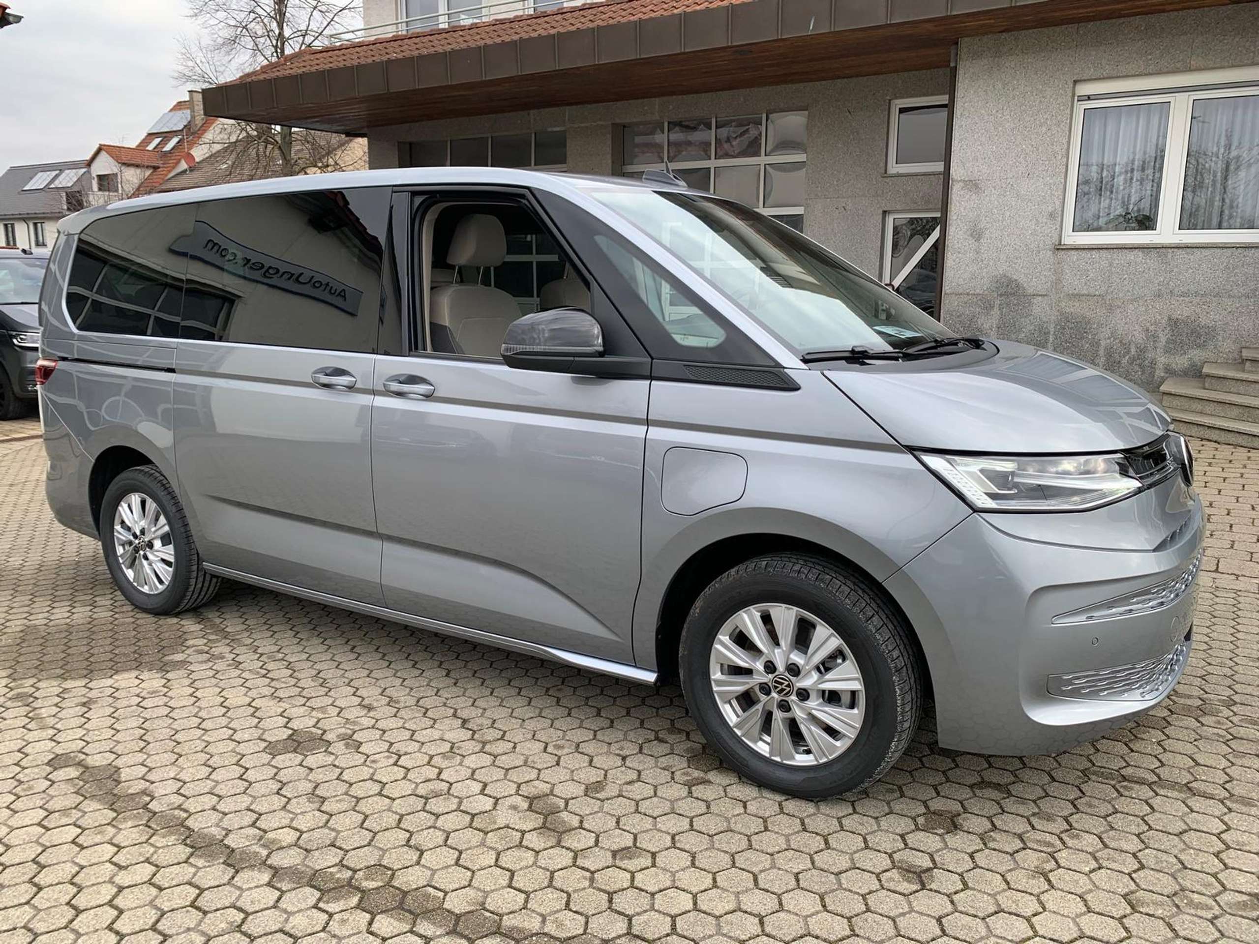 Volkswagen - T7 Multivan