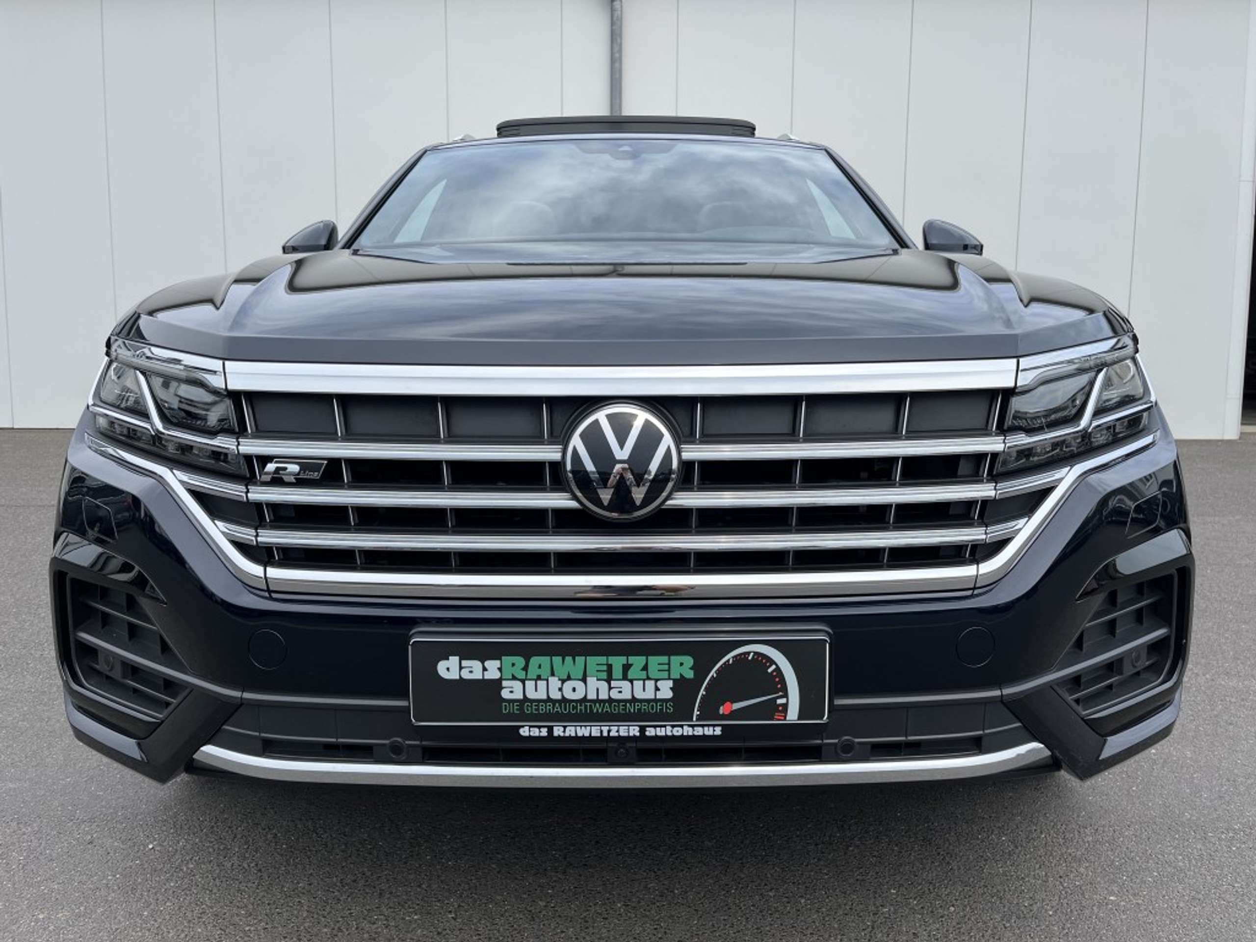 Volkswagen - Touareg