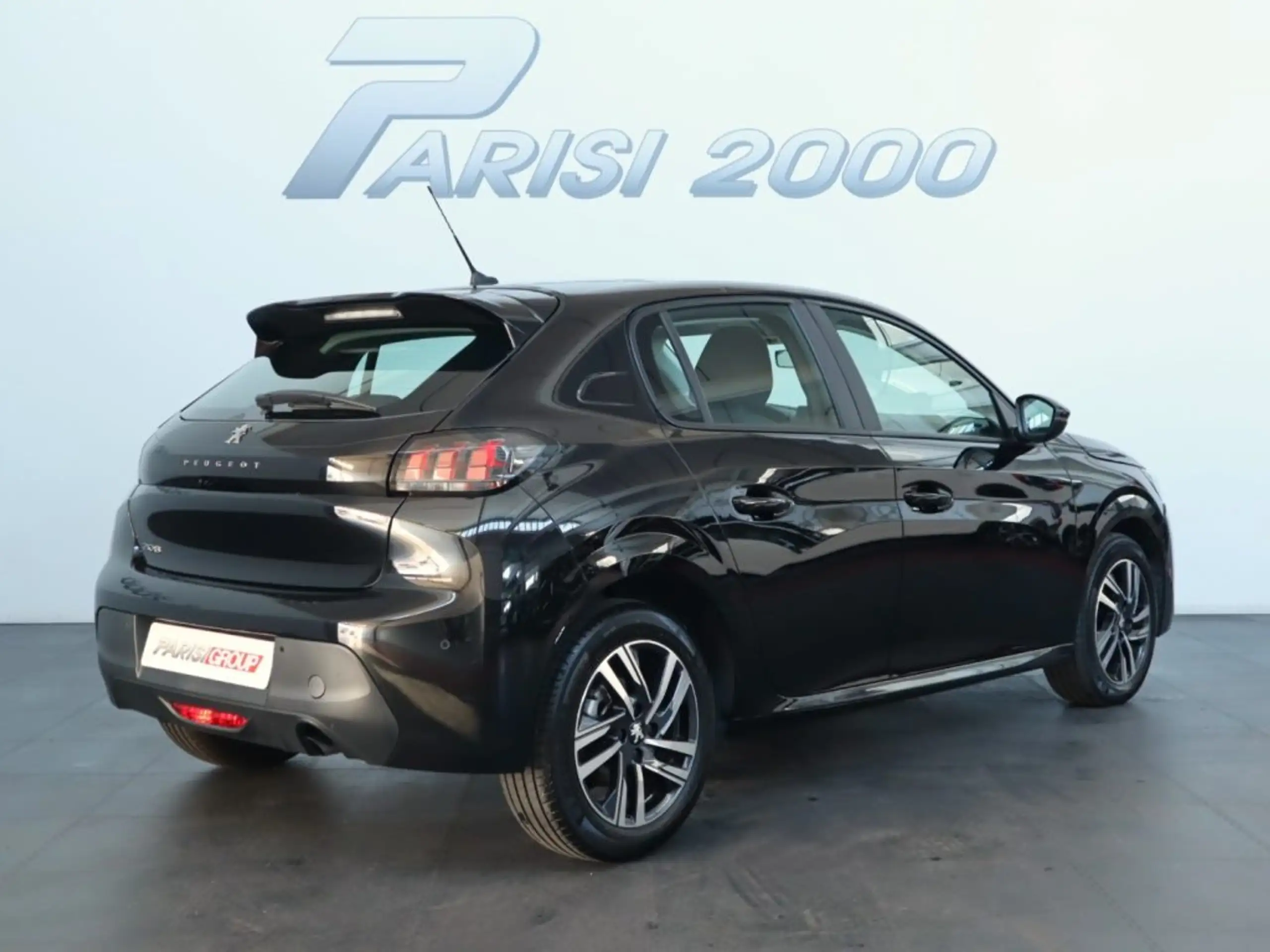 Peugeot - 208