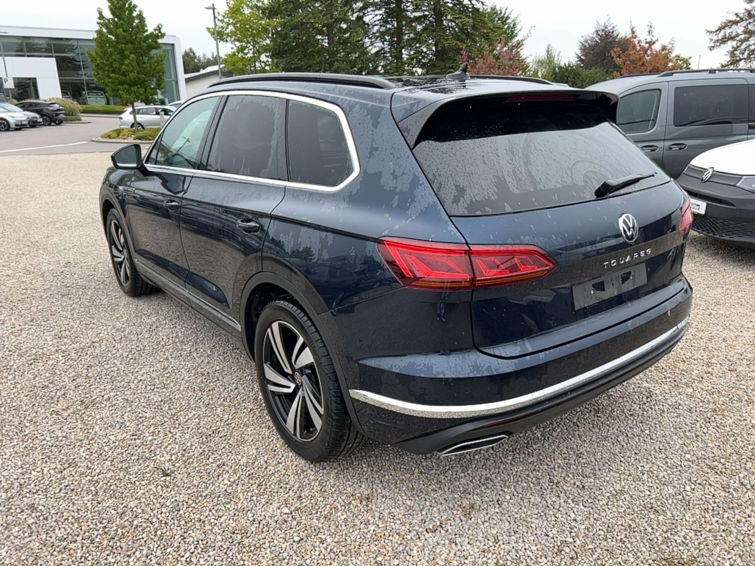 Volkswagen - Touareg