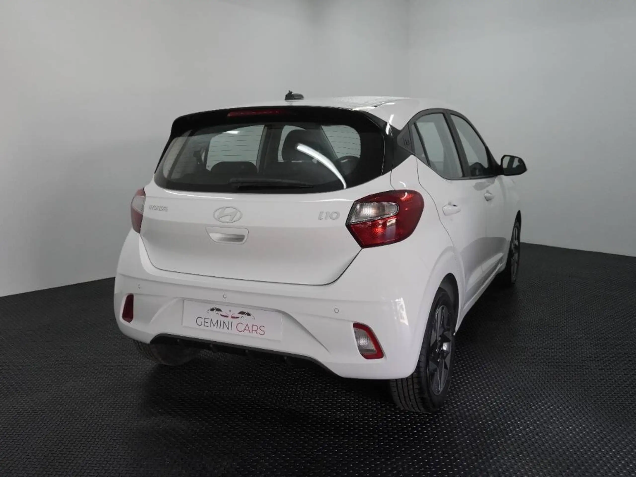 Hyundai - i10