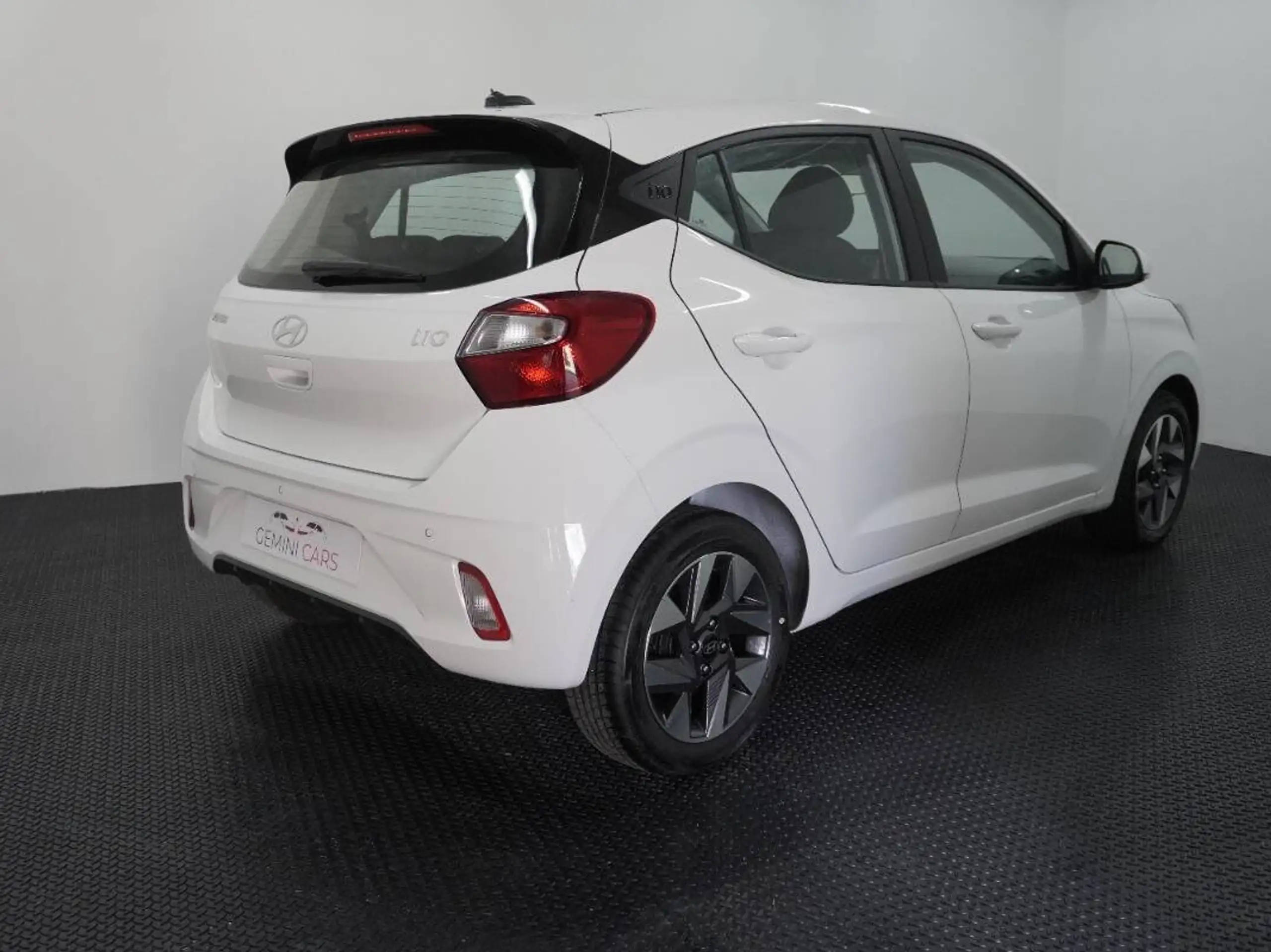 Hyundai - i10