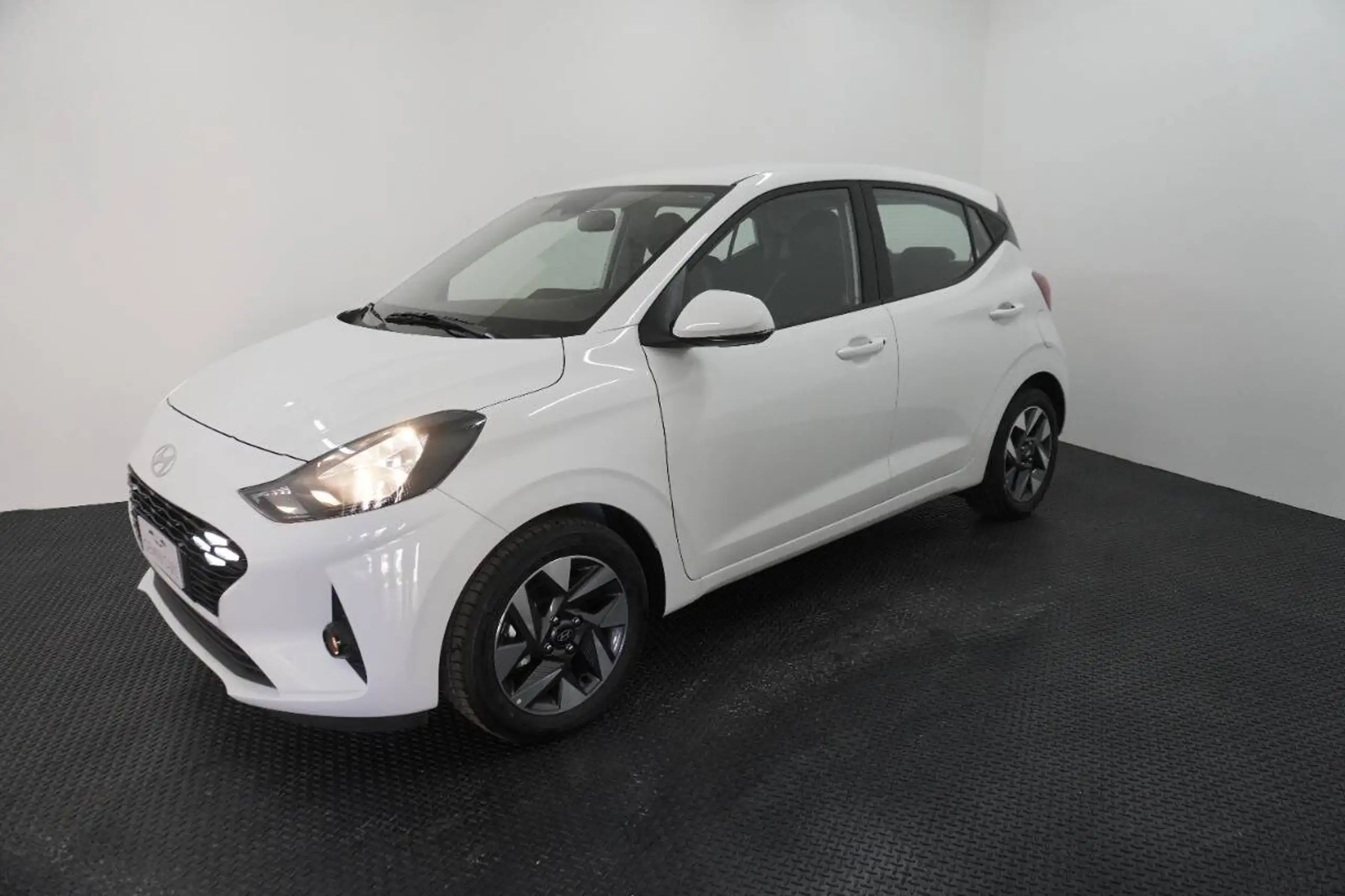 Hyundai - i10