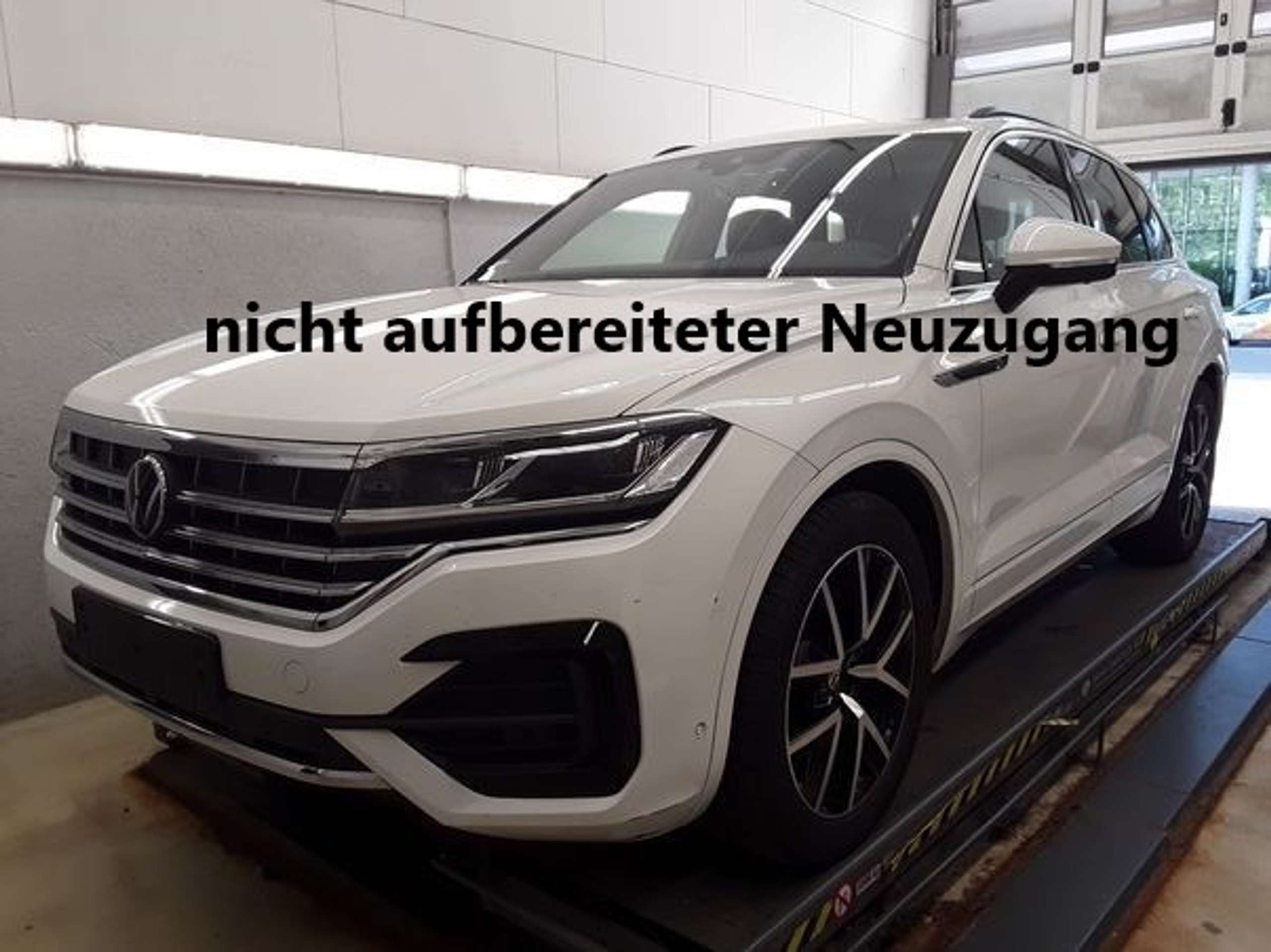 Volkswagen - Touareg