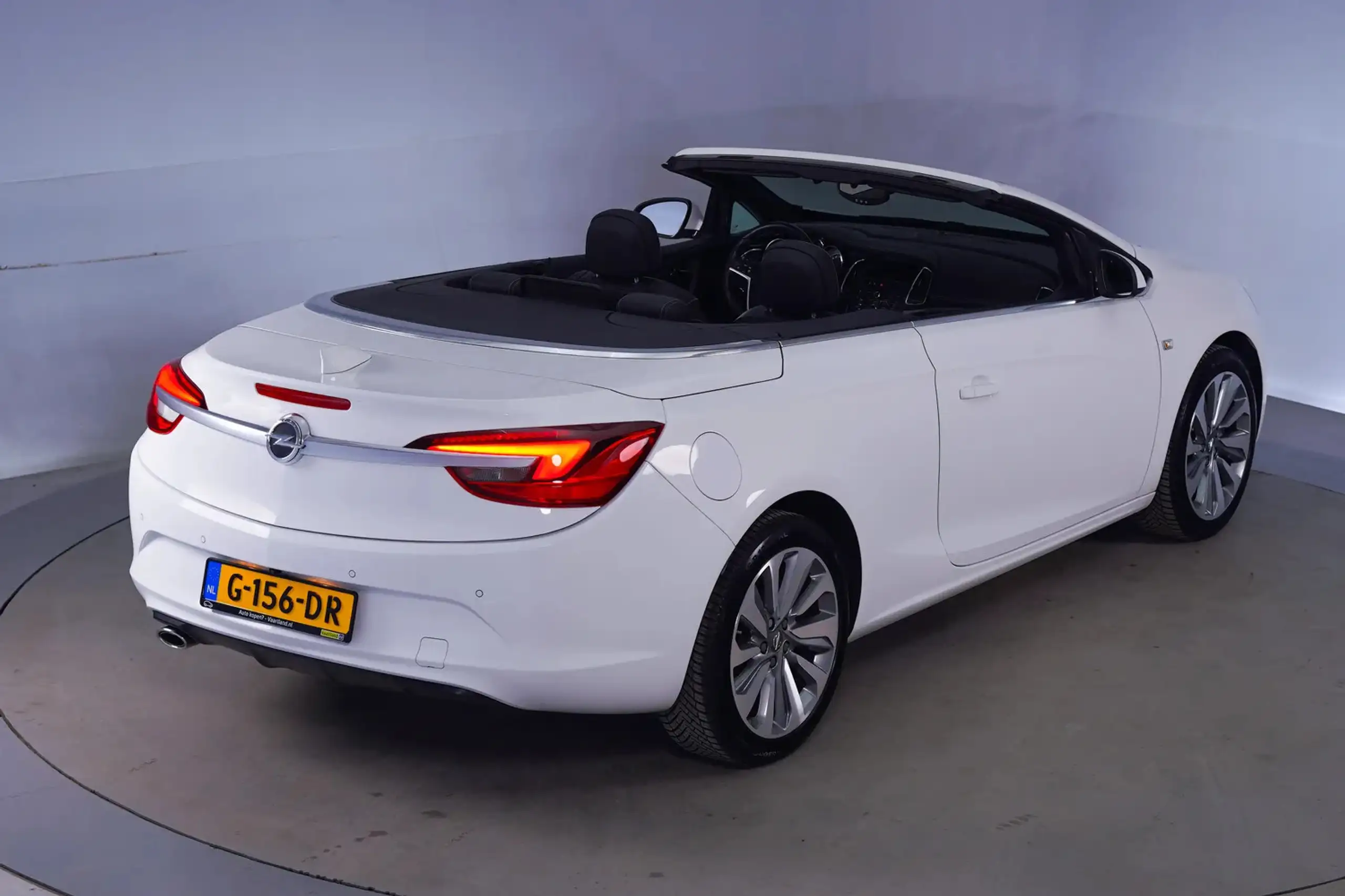 Opel - Cascada