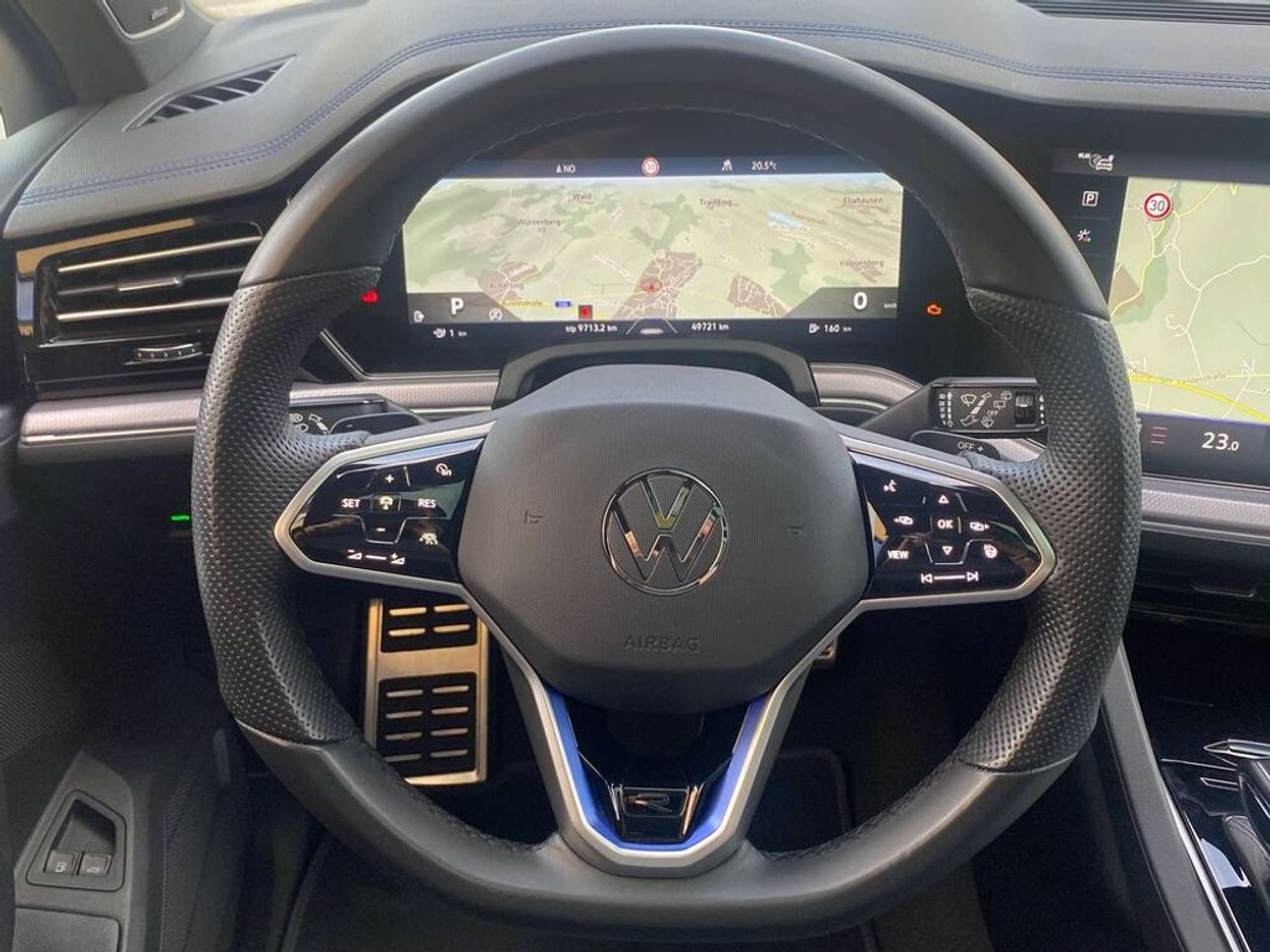 Volkswagen - Touareg