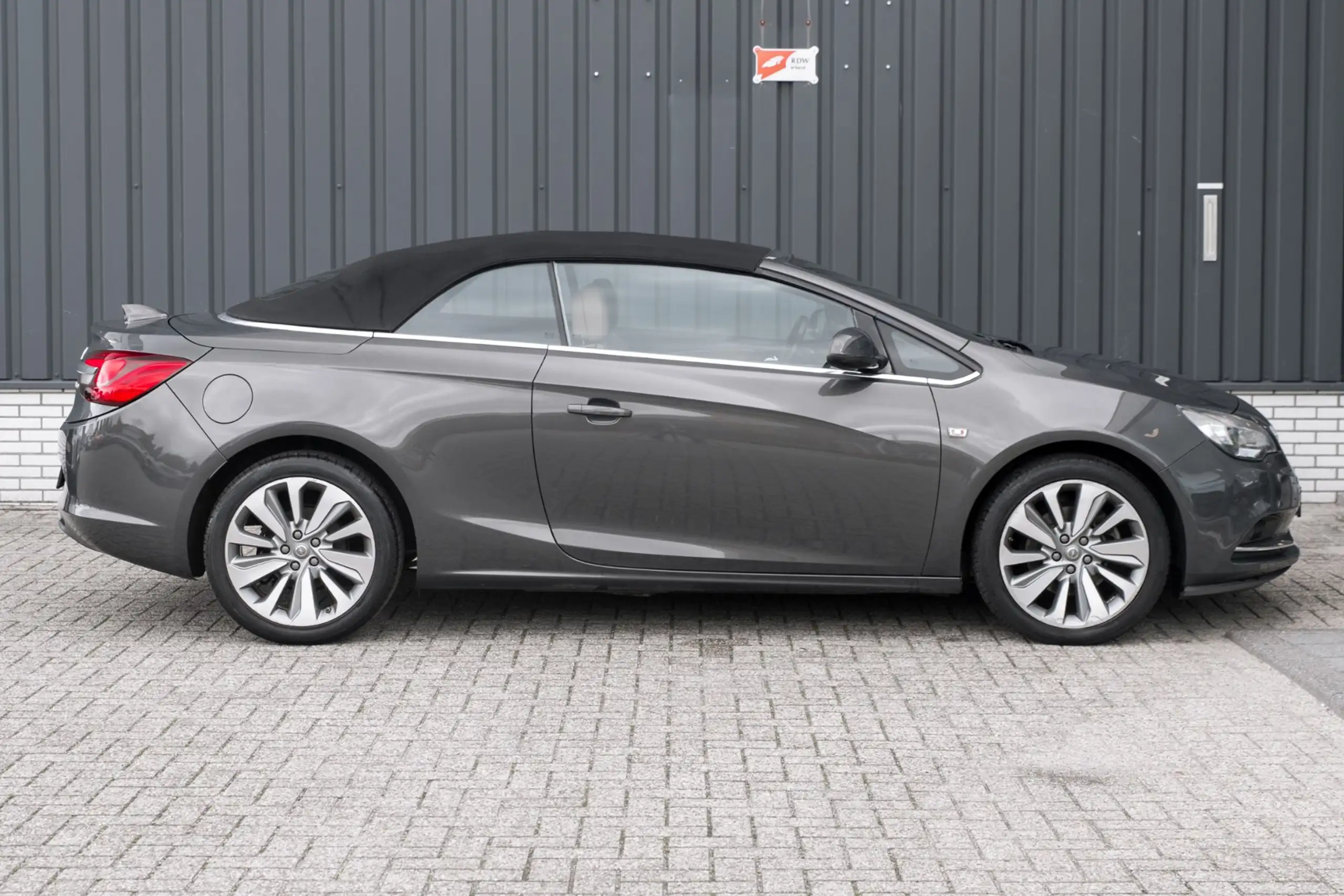 Opel - Cascada