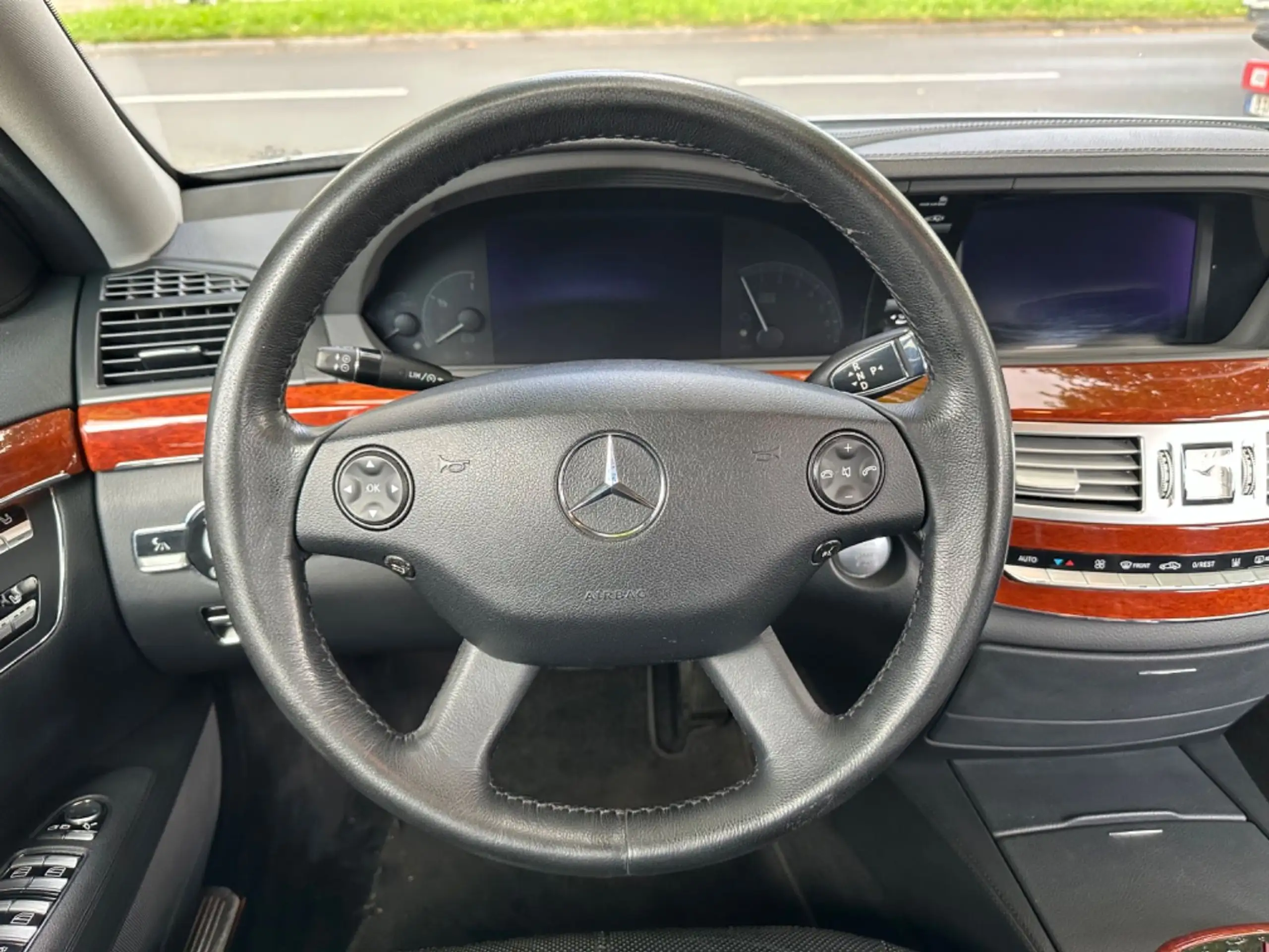 Mercedes-Benz - S 450