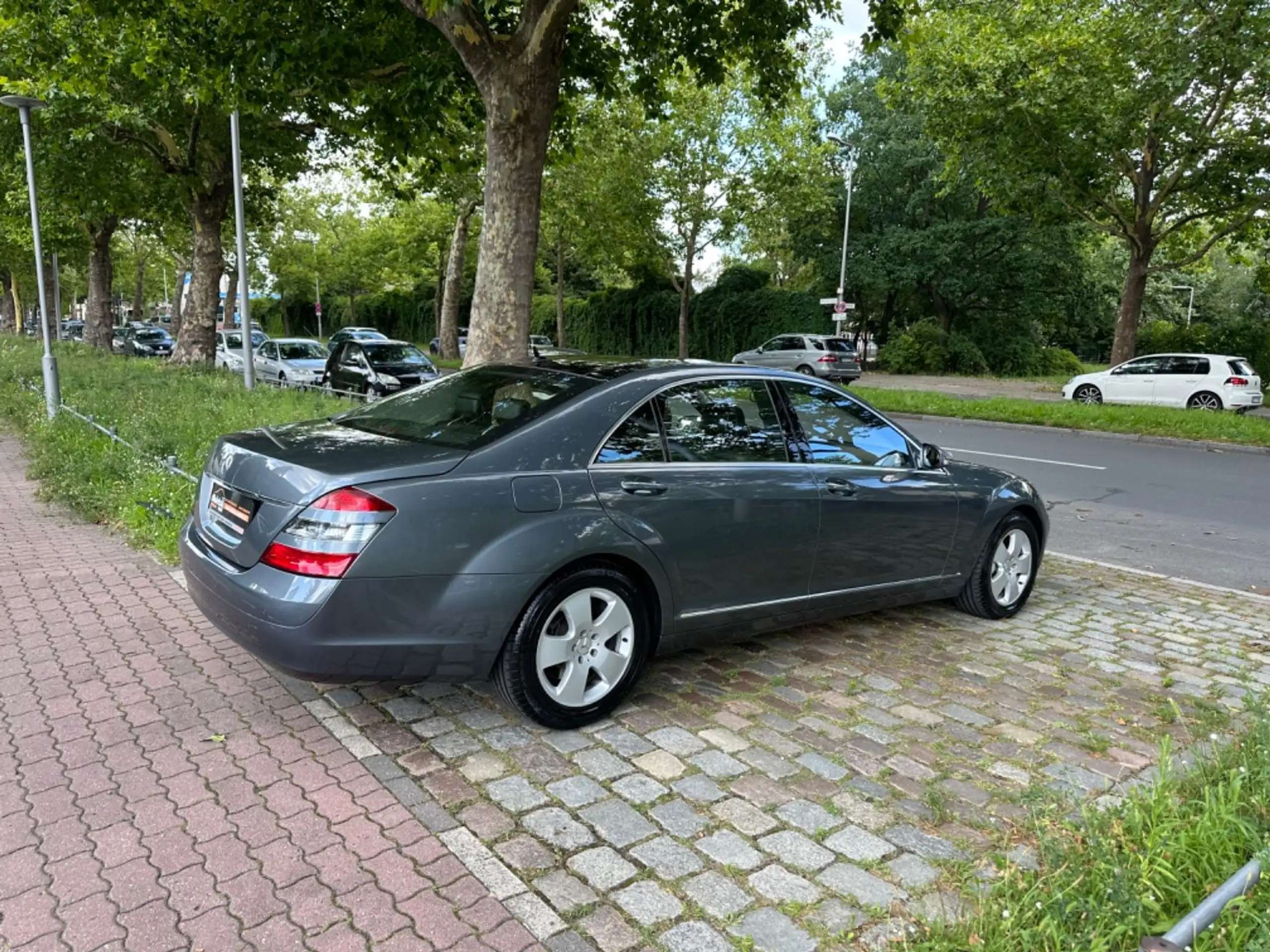 Mercedes-Benz - S 450