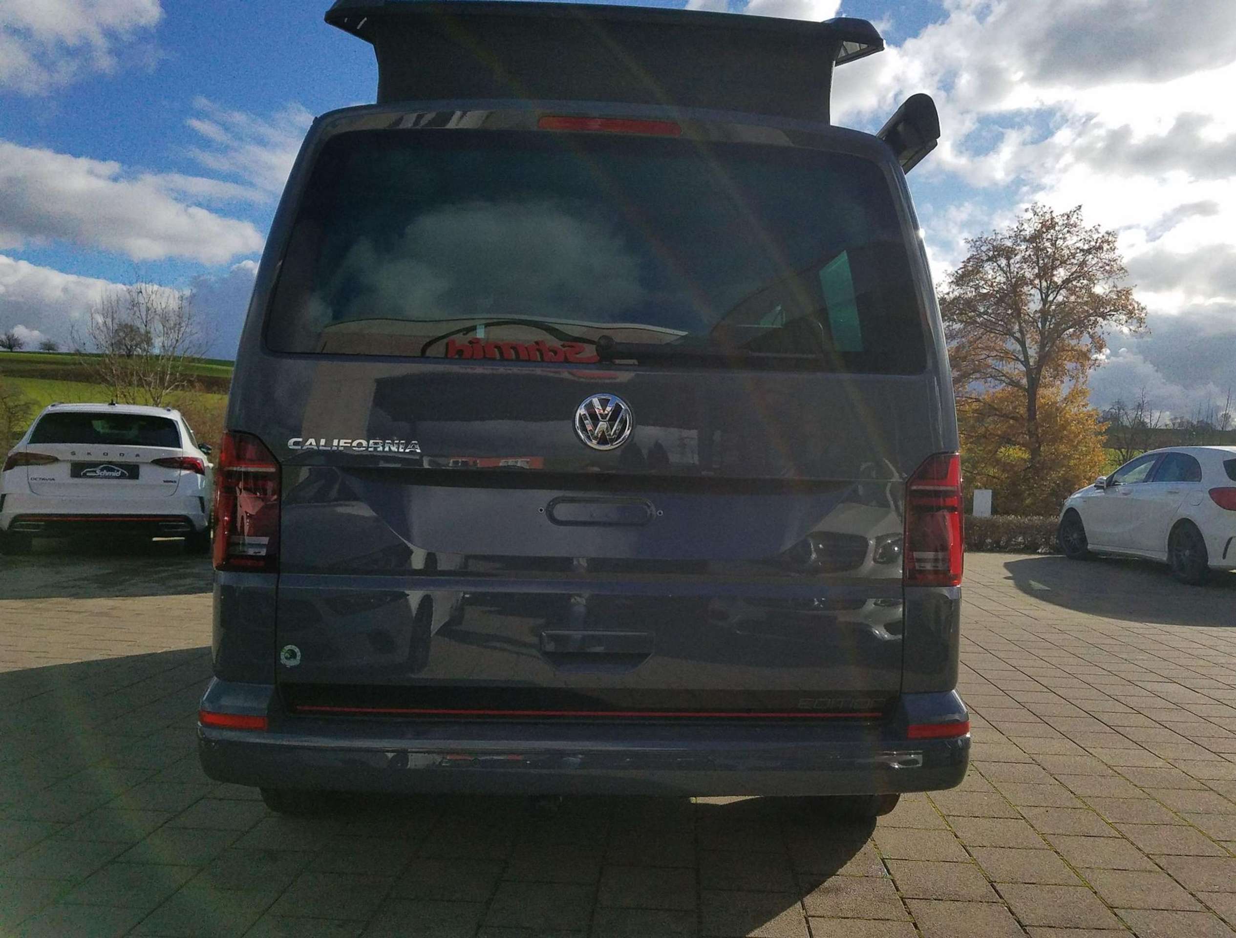 Volkswagen - T6.1 California