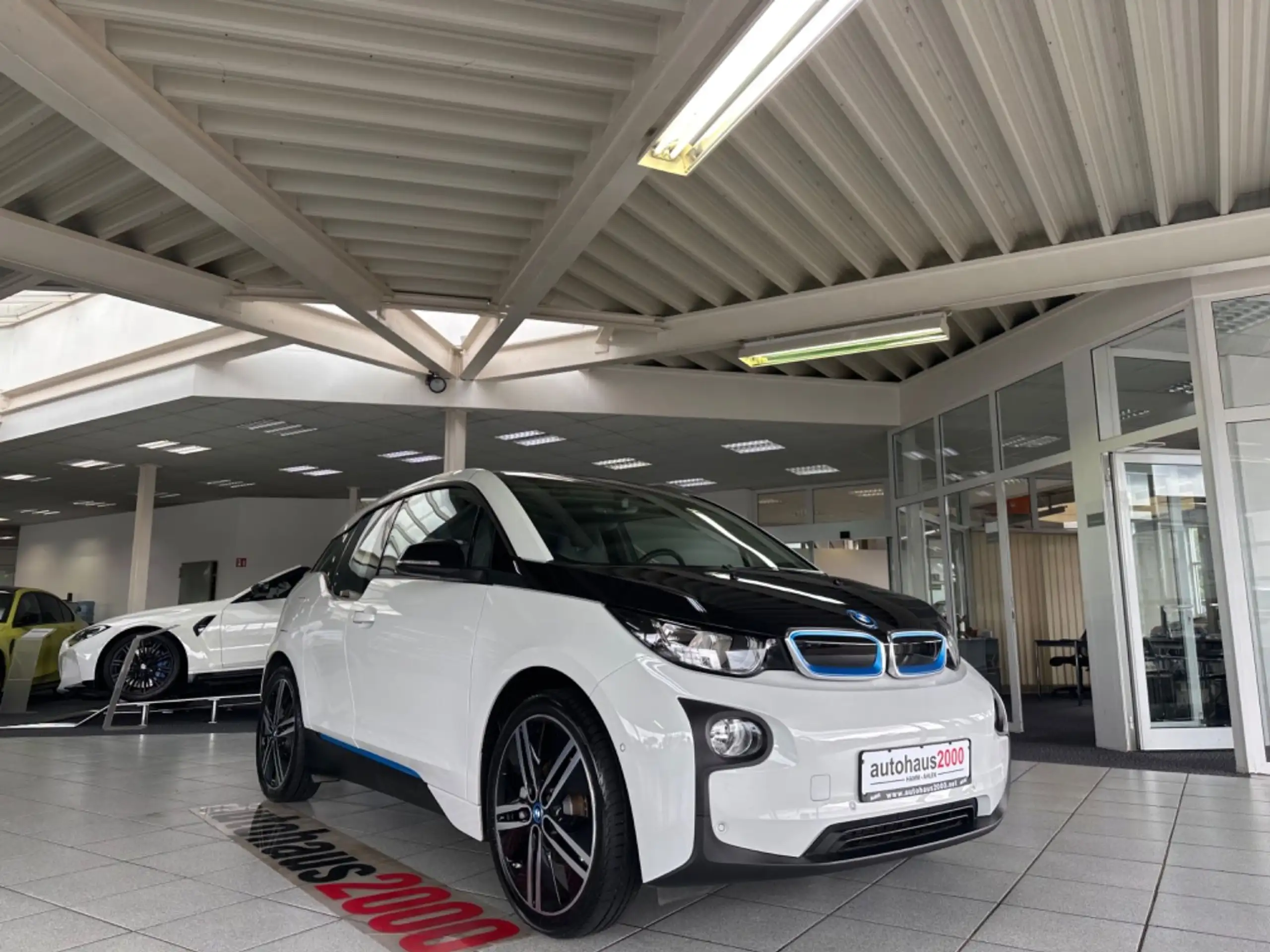 BMW - i3