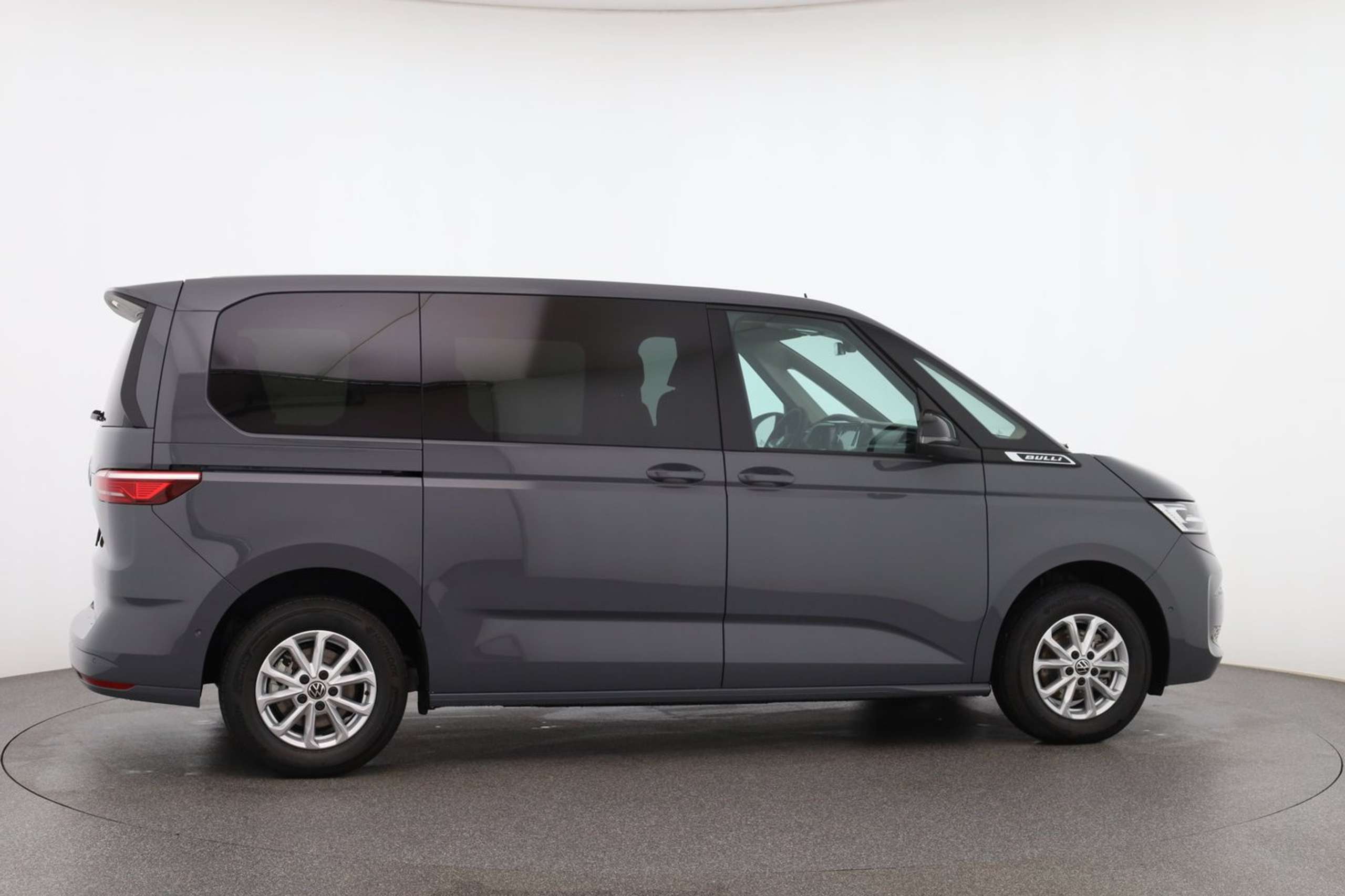 Volkswagen - T7 Multivan