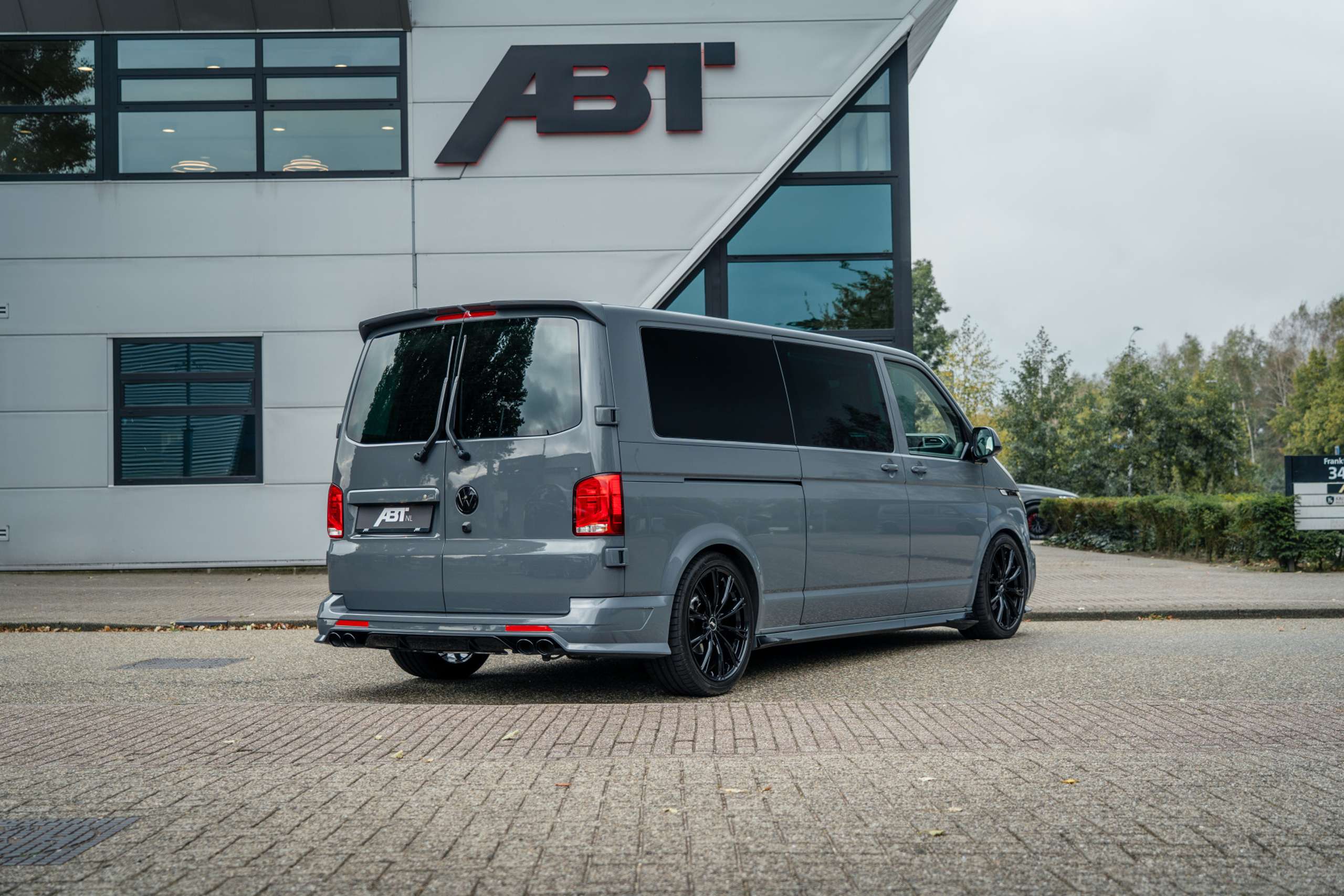 Volkswagen - T6.1 Caravelle