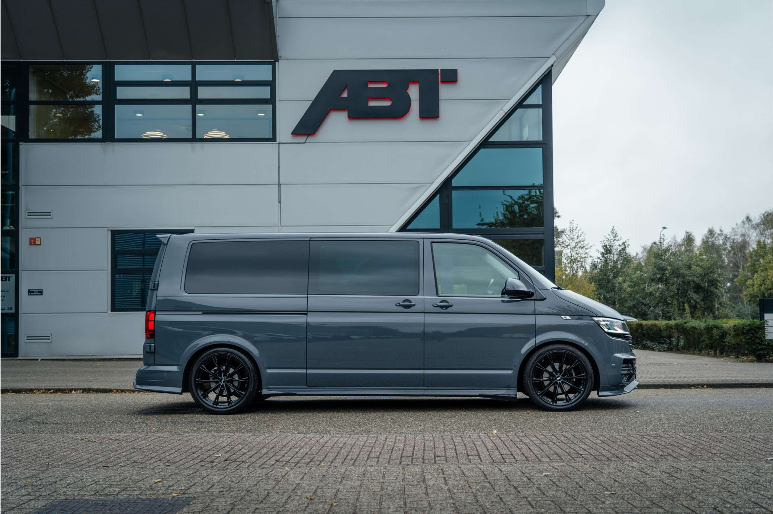 Volkswagen - T6.1 Caravelle