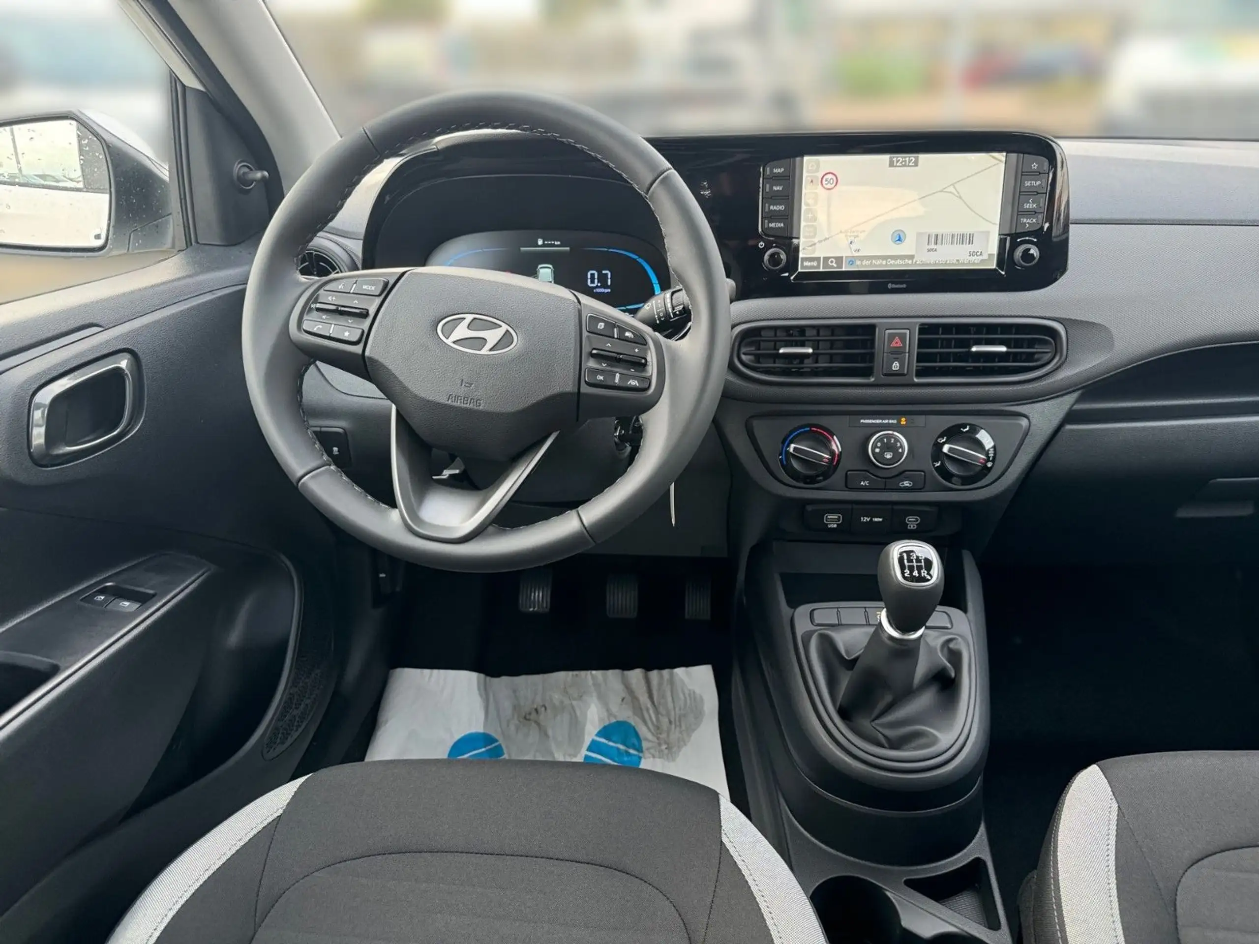 Hyundai - i10