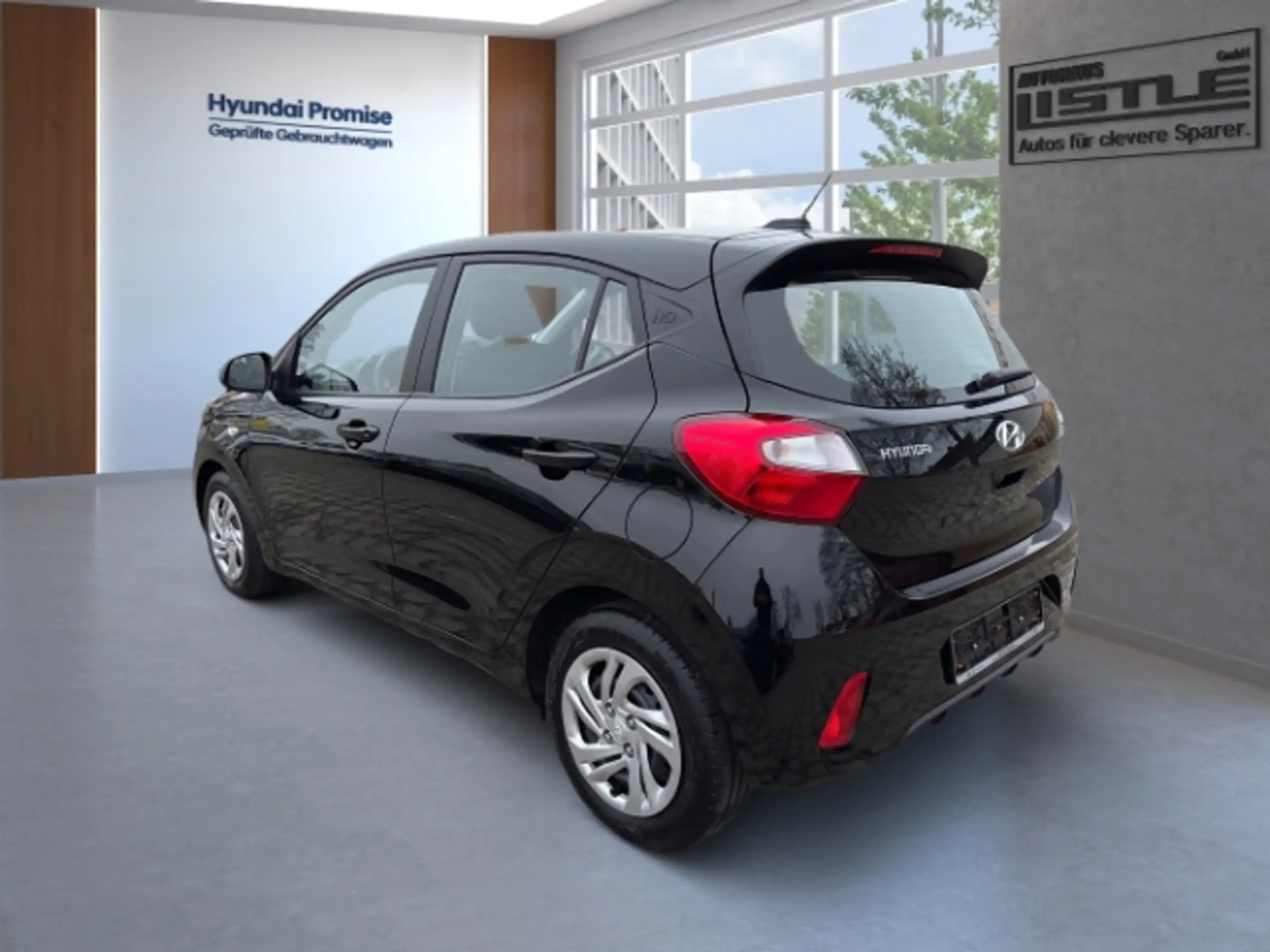 Hyundai - i10