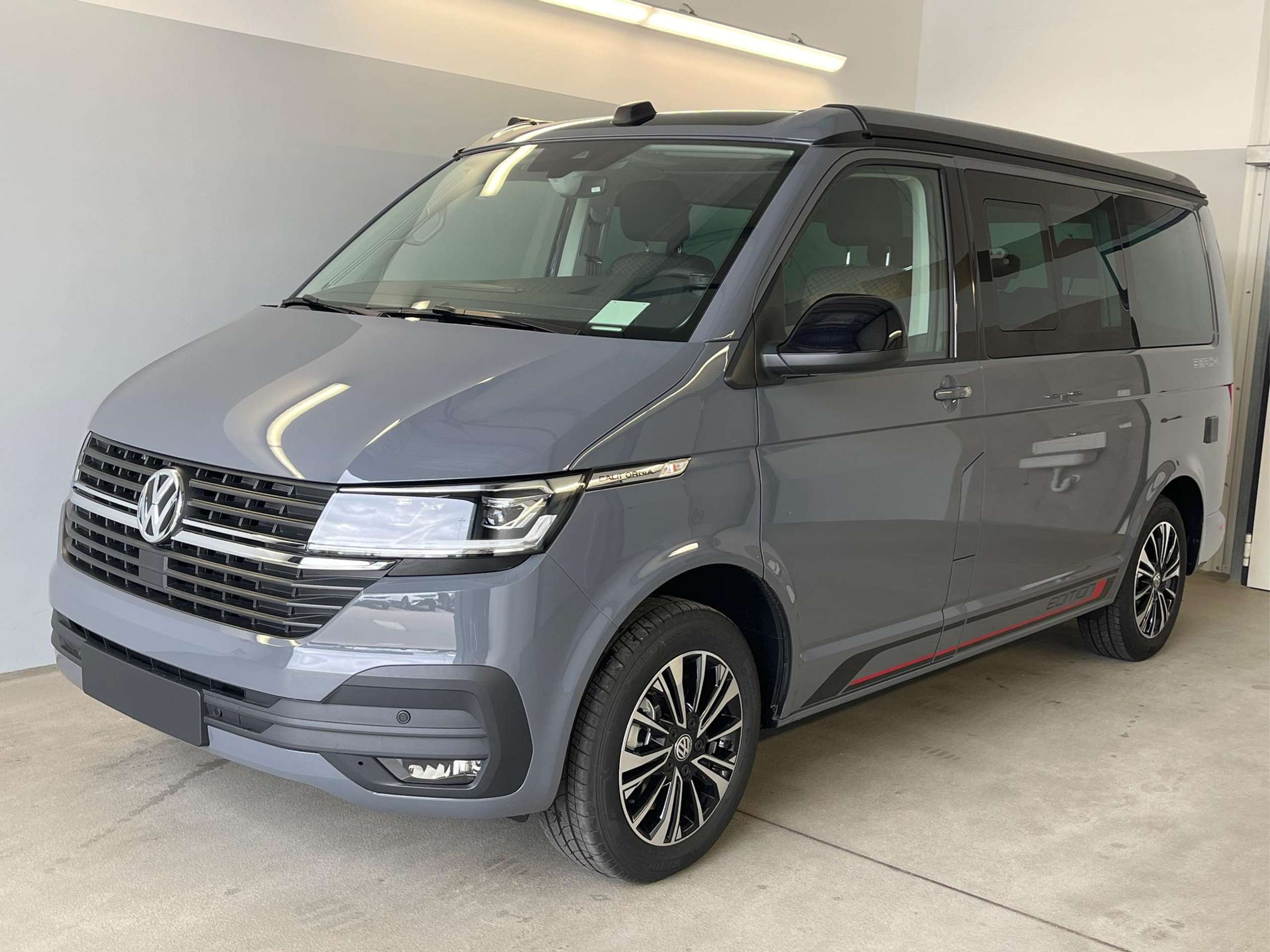 Volkswagen T6.1 California 2023