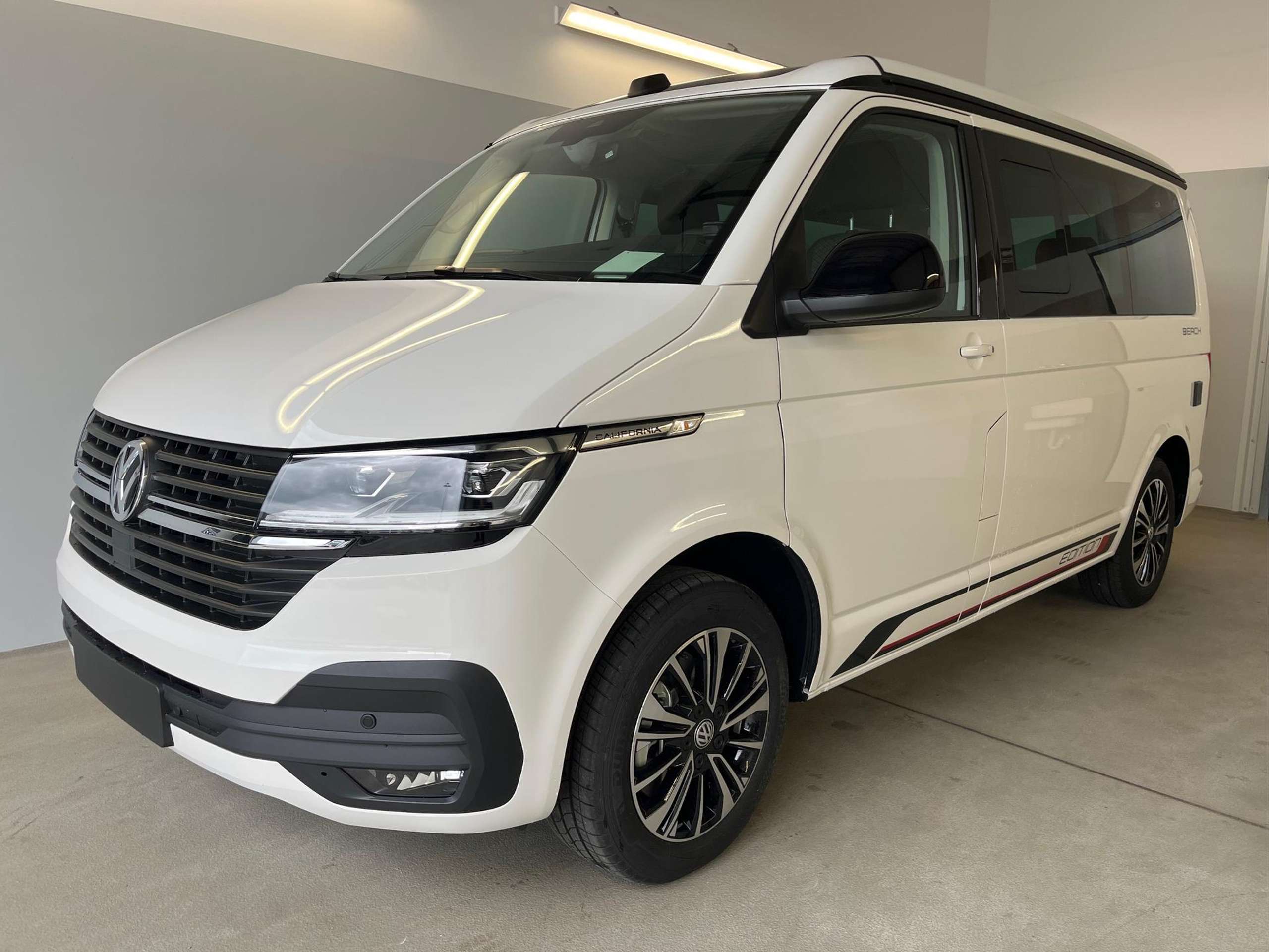 Volkswagen T6.1 California 2023